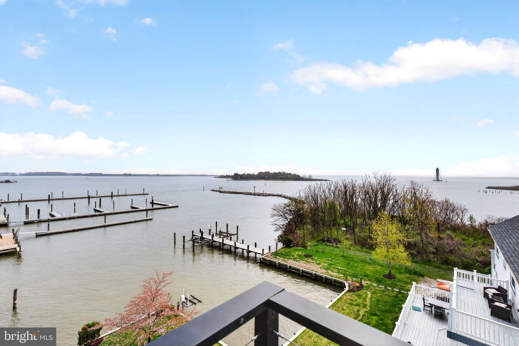 SWAN POINT - Residential