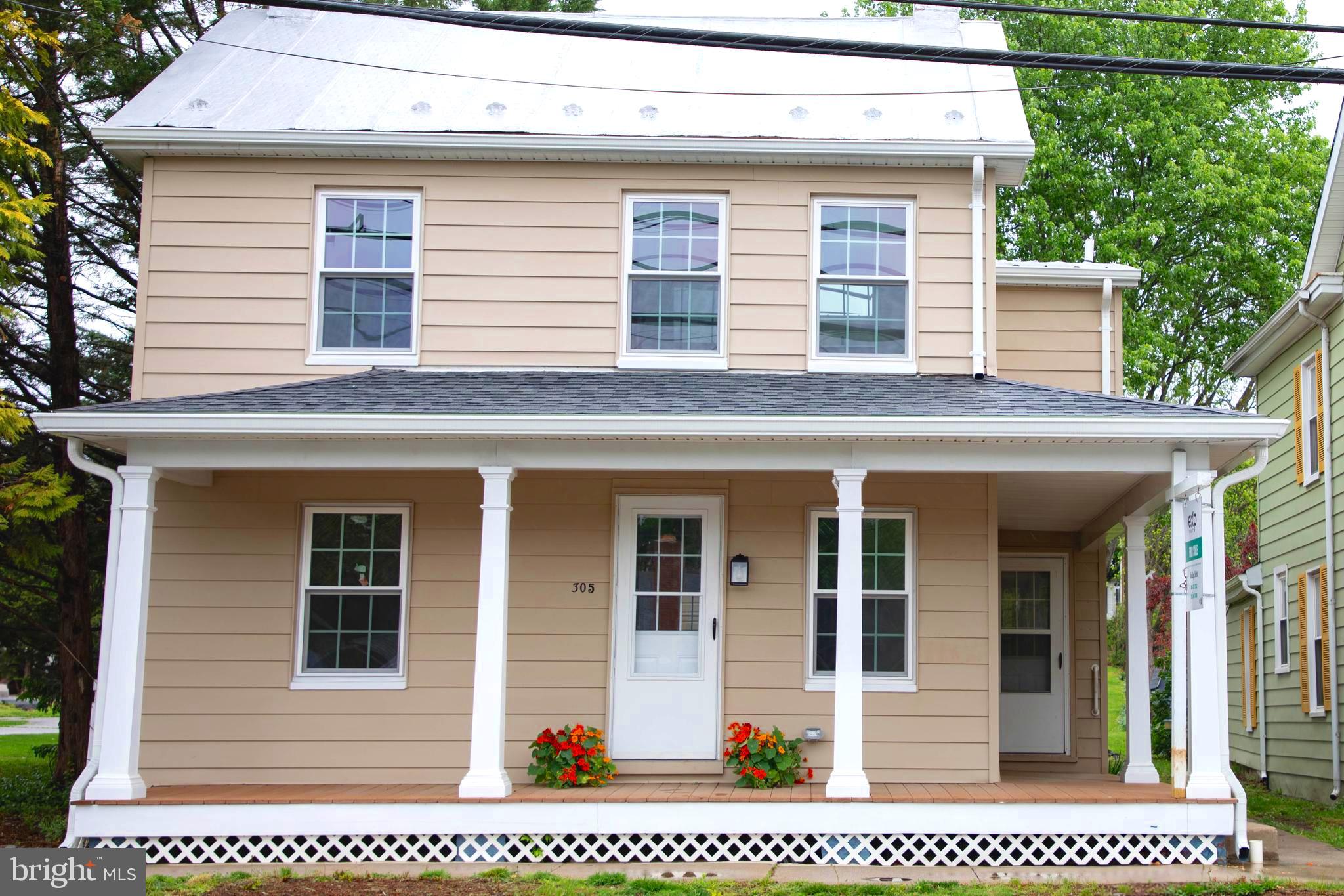 Welcome to Main Street! This new renovated home is living all its glory! From the original hardwood floors, to a new kitchen to new windows, recessed lighting and more! Entering the home you are greeted with the large living room and the perfect nook for a little library or office space! Entering the back of home relish in the beautiful updated kitchen with new cabinets and counters, great views of the back yard, new flooring and space for an eat-in area! Upstairs are three spacious bedrooms filled with beautiful hardwood floors, natural light, fresh paint and closet space! The primary bathroom compliment the primary bedroom with a dual vanity and stall shower! Similar to the primary bath, the guest bath has been updated and features a large deep tub shower combo! Outside enjoy the partial wrap around porch, long backyard, shed and one car garage! Ask about our closing cost assistance!