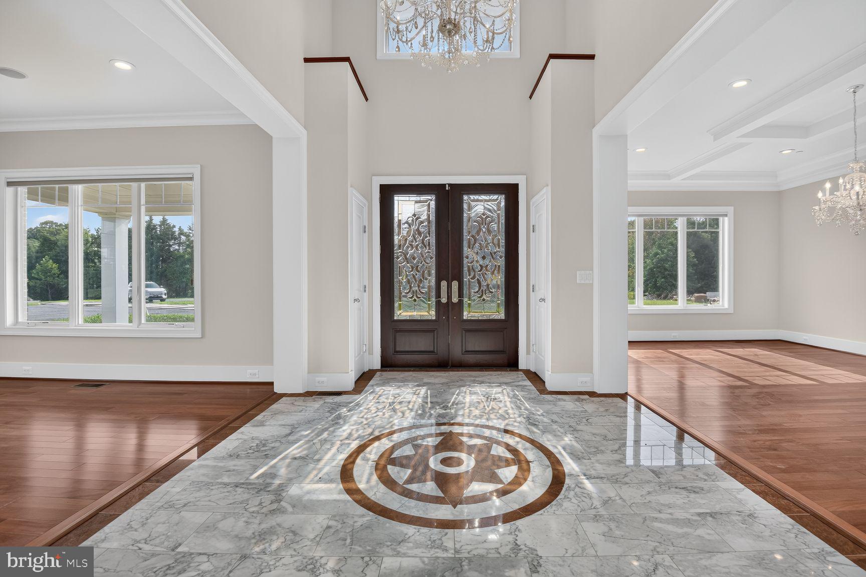 DARNESTOWN OUTSIDE - Residential