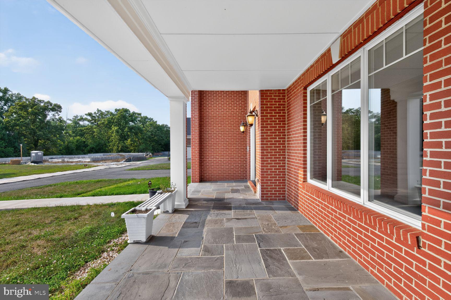 DARNESTOWN OUTSIDE - Residential