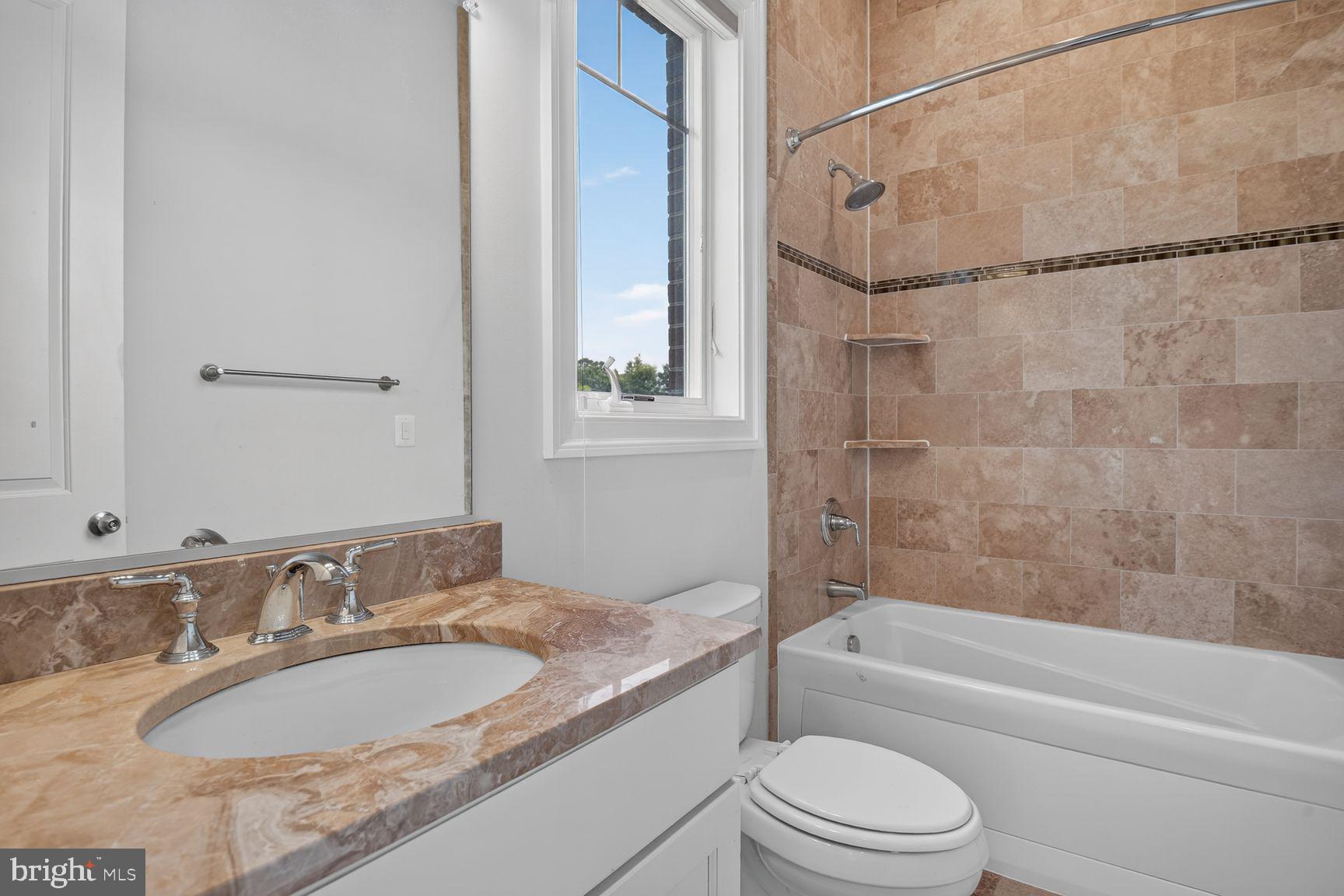 DARNESTOWN OUTSIDE - Residential
