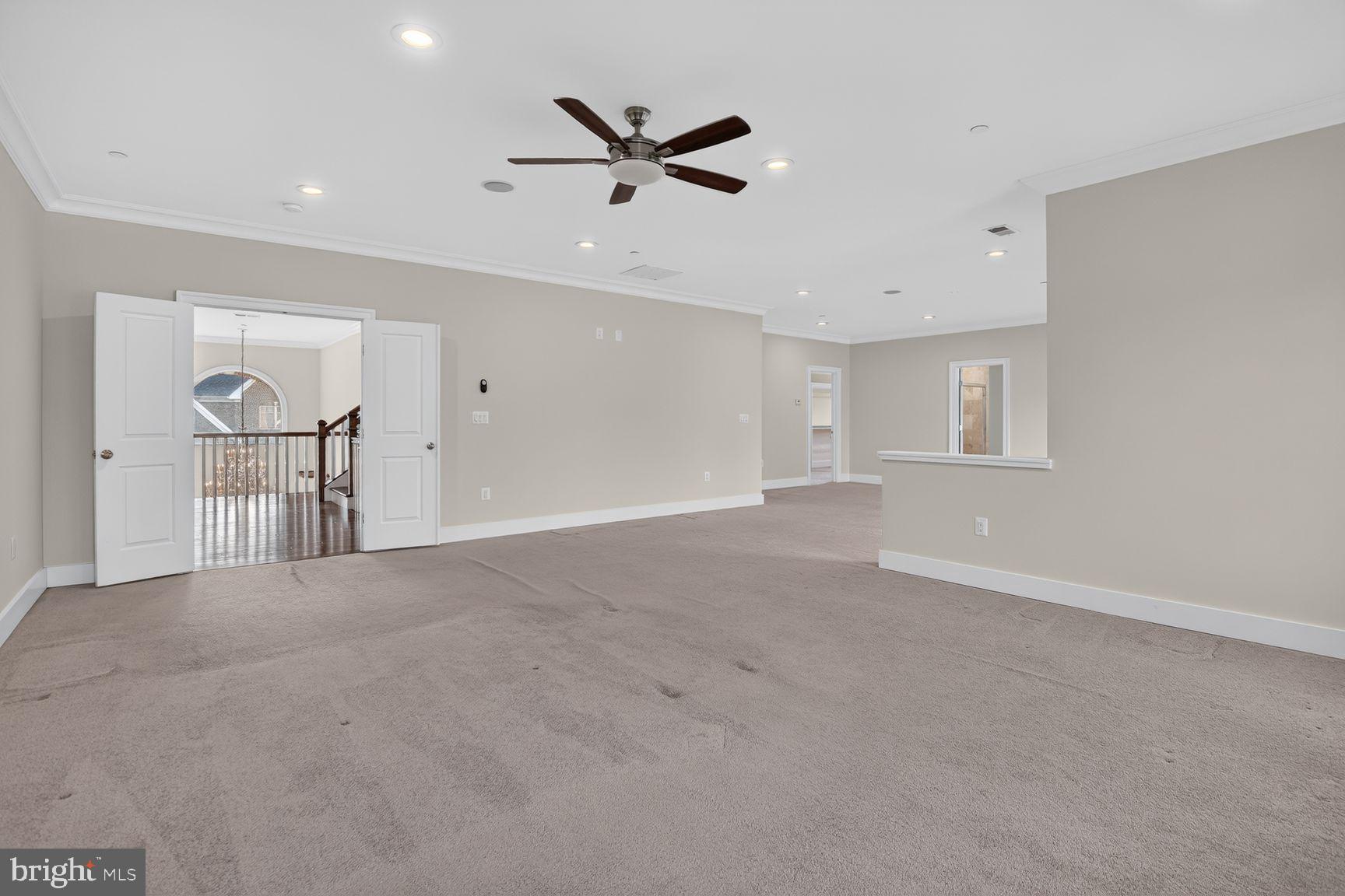DARNESTOWN OUTSIDE - Residential