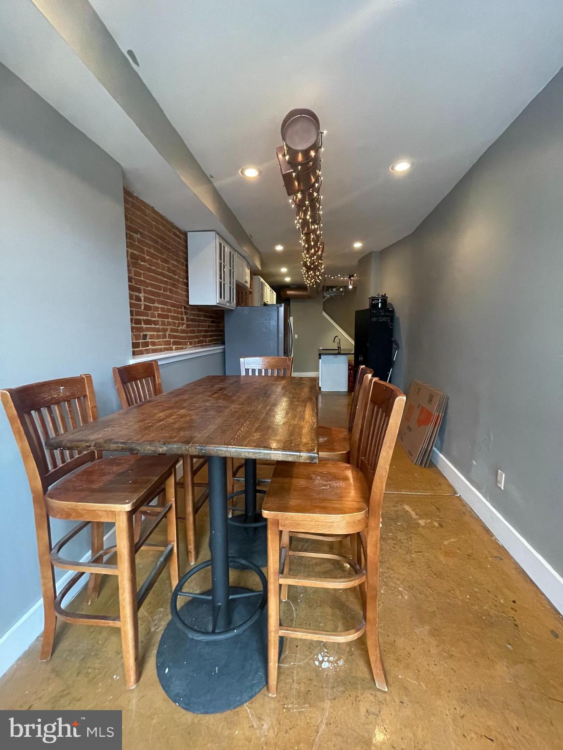 FEDERAL HILL HISTORIC DISTRICT - Residential Lease