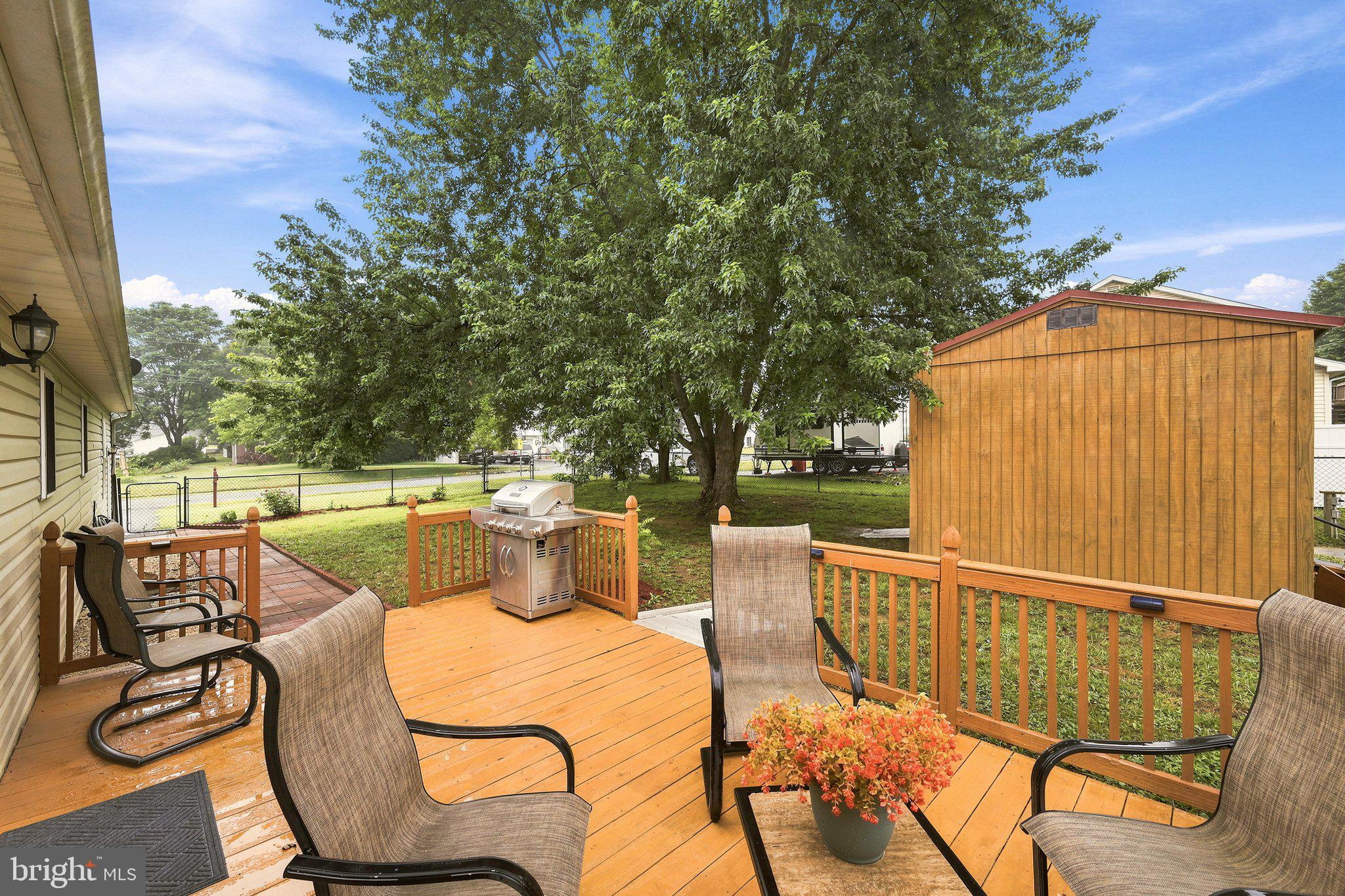 ELIZABETH STATION - Residential