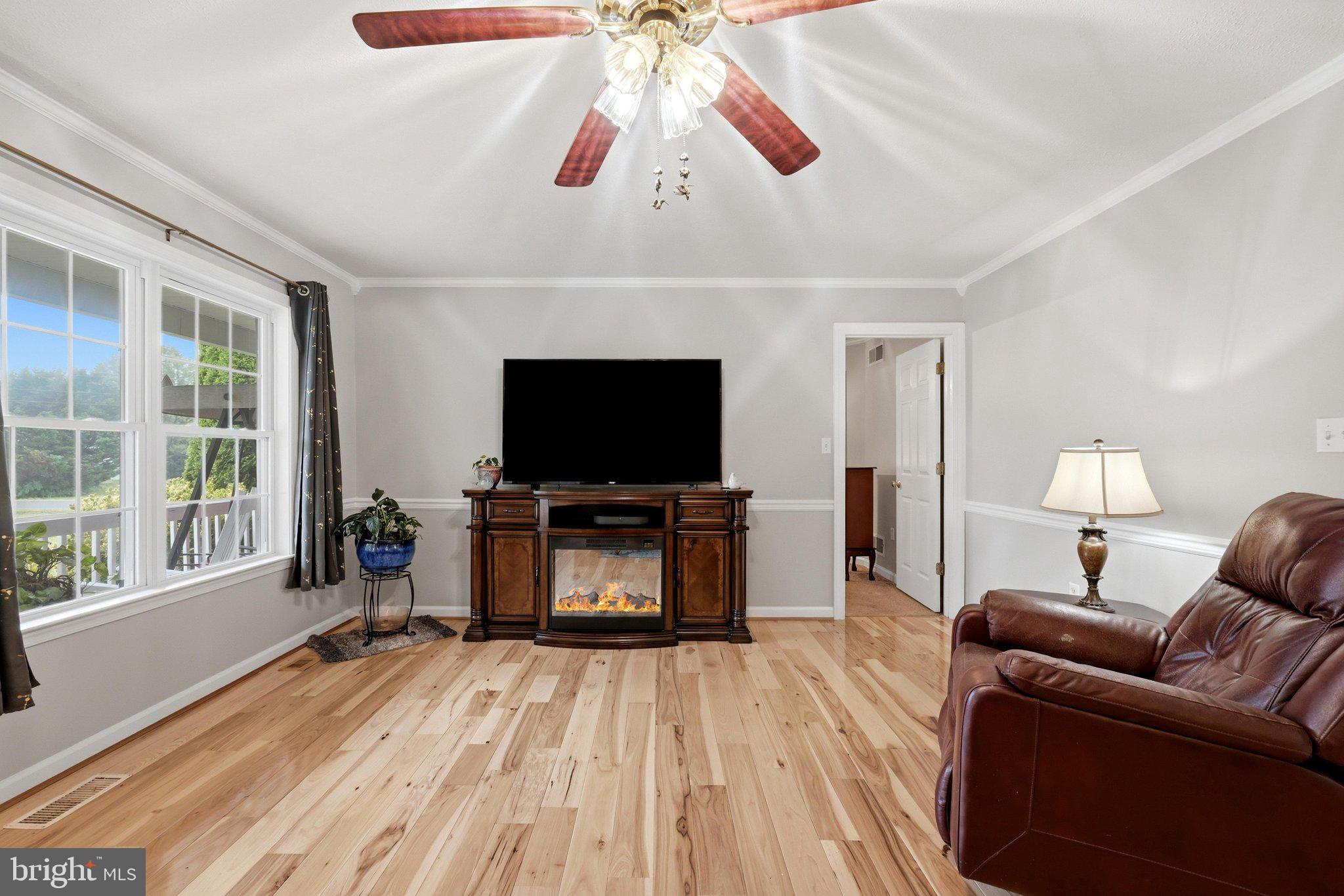 ELIZABETH STATION - Residential