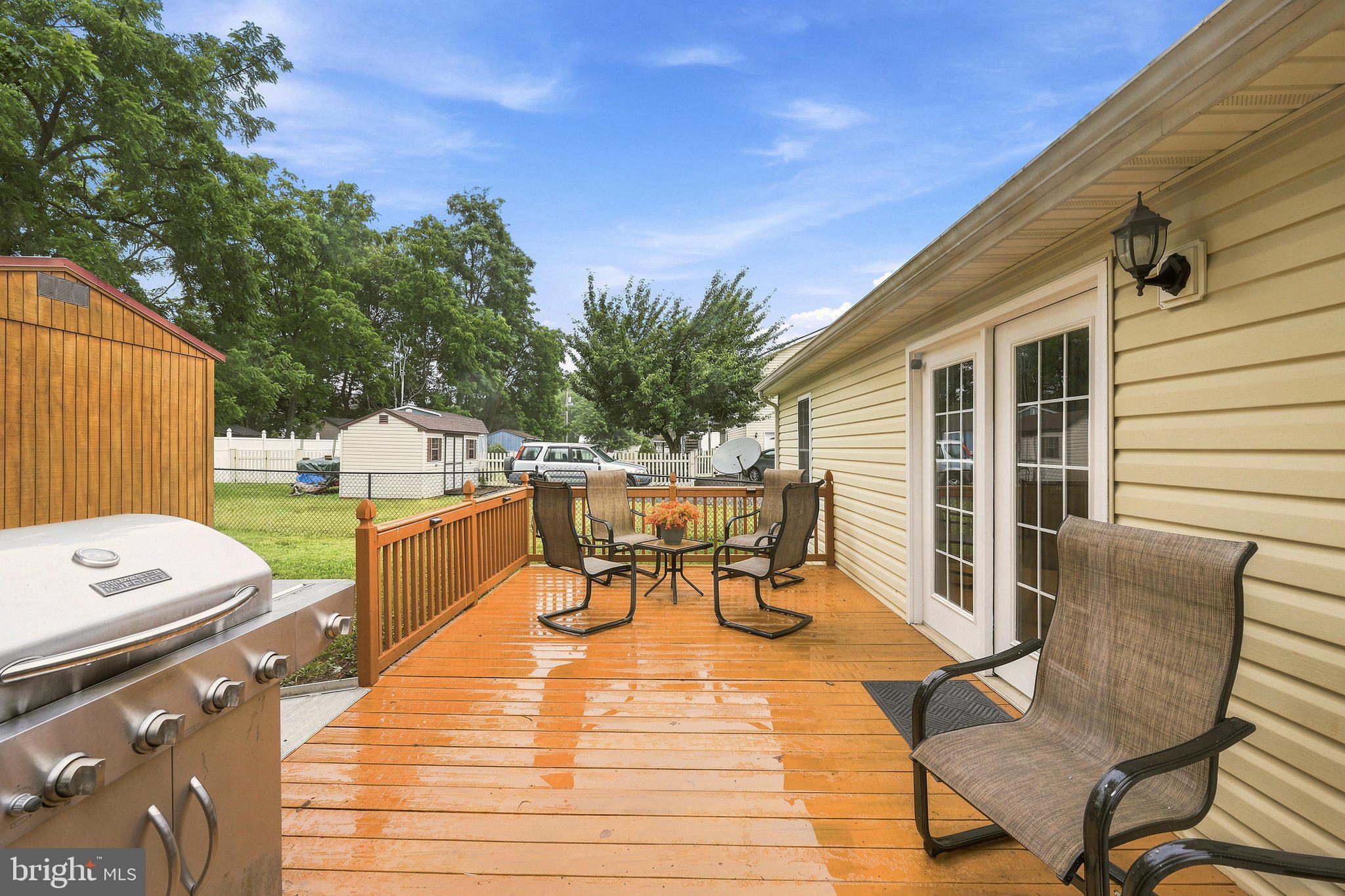 ELIZABETH STATION - Residential