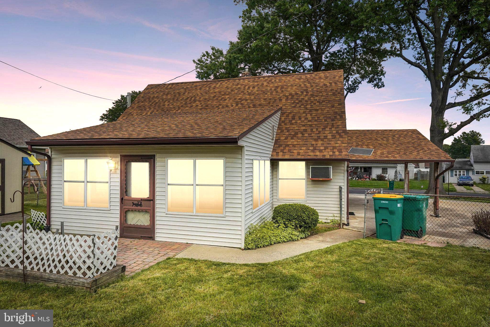 RED CEDAR HILL - Residential