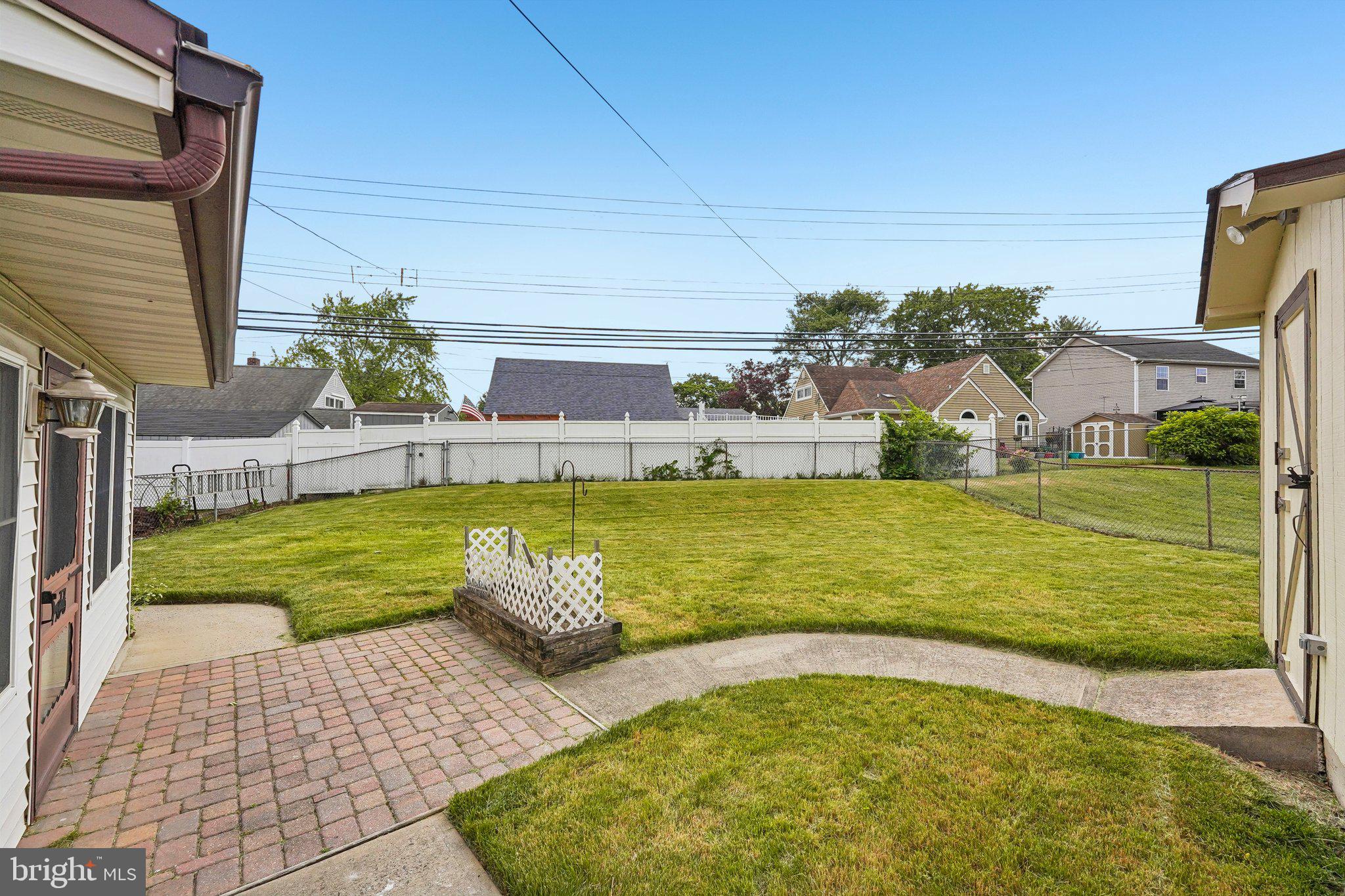 RED CEDAR HILL - Residential