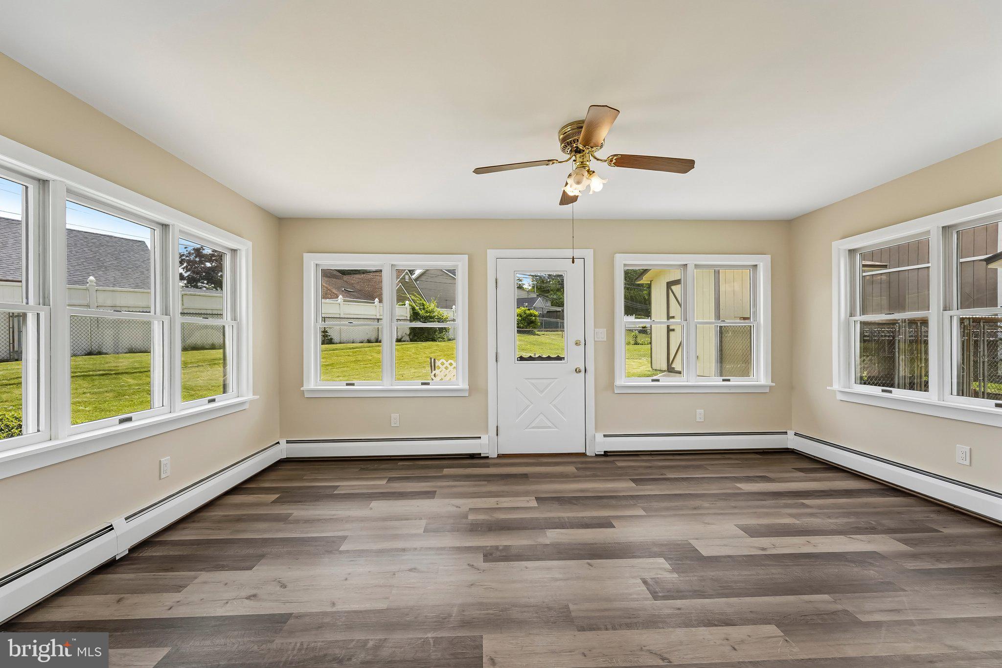 RED CEDAR HILL - Residential