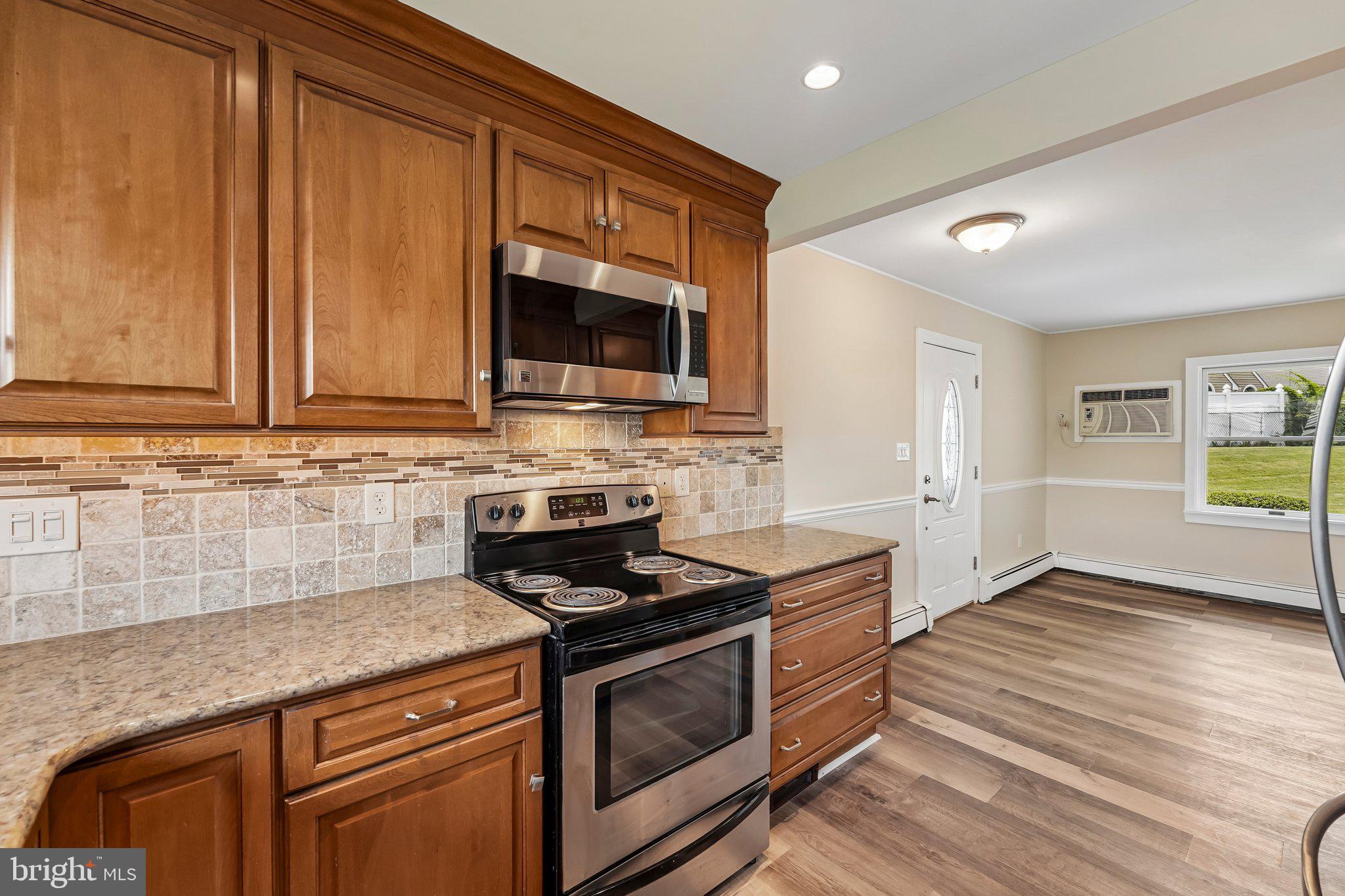 RED CEDAR HILL - Residential