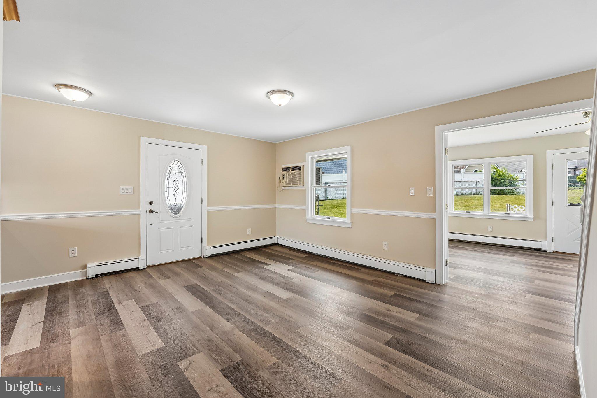 RED CEDAR HILL - Residential