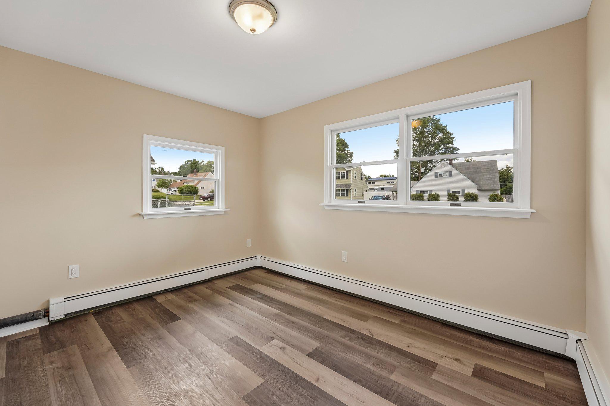 RED CEDAR HILL - Residential