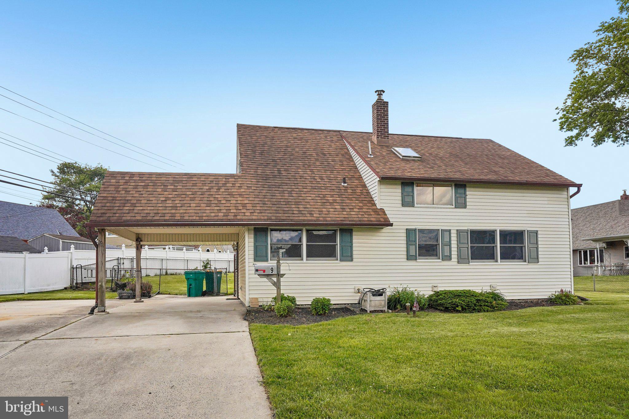 RED CEDAR HILL - Residential