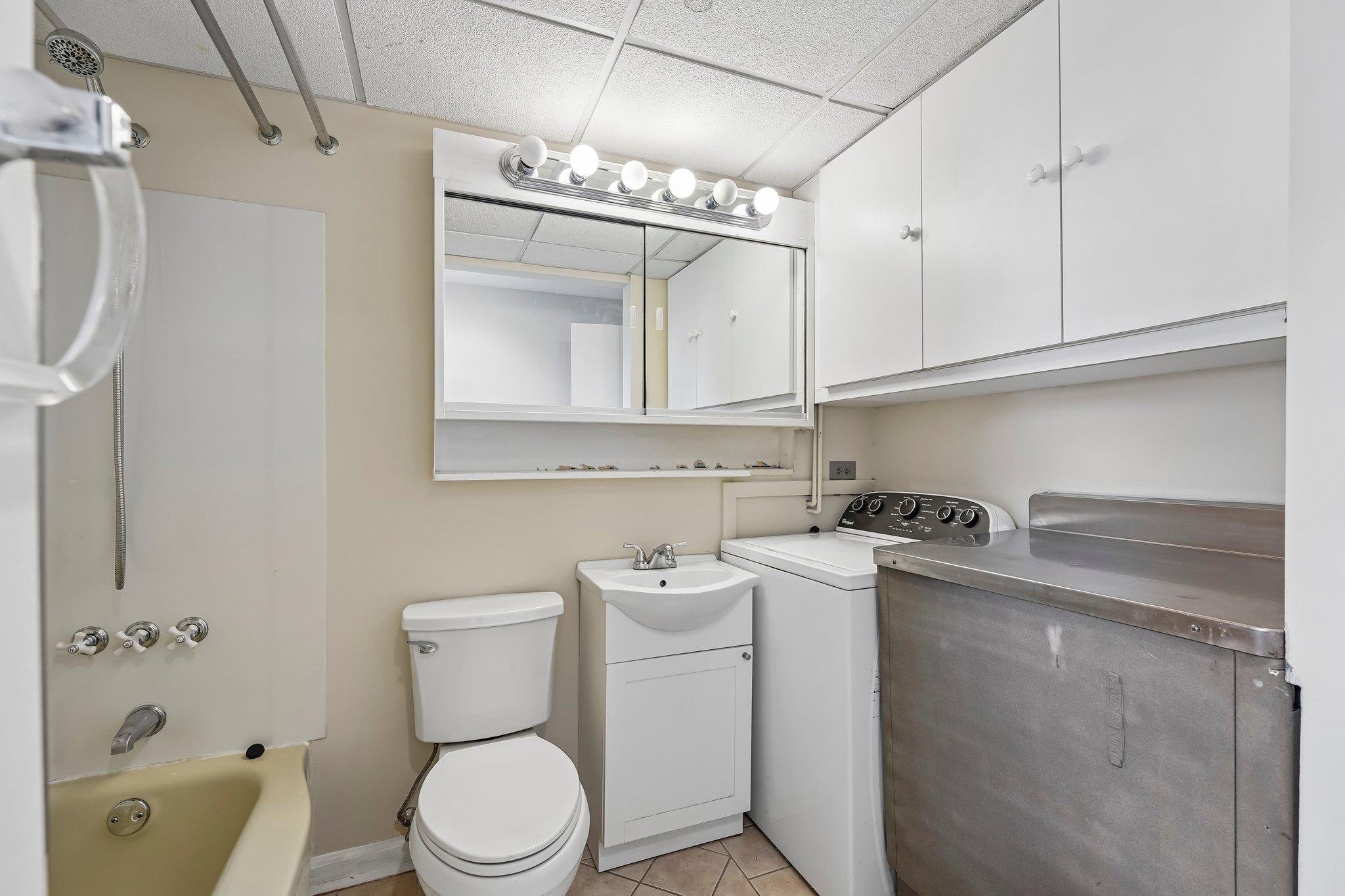 RED CEDAR HILL - Residential