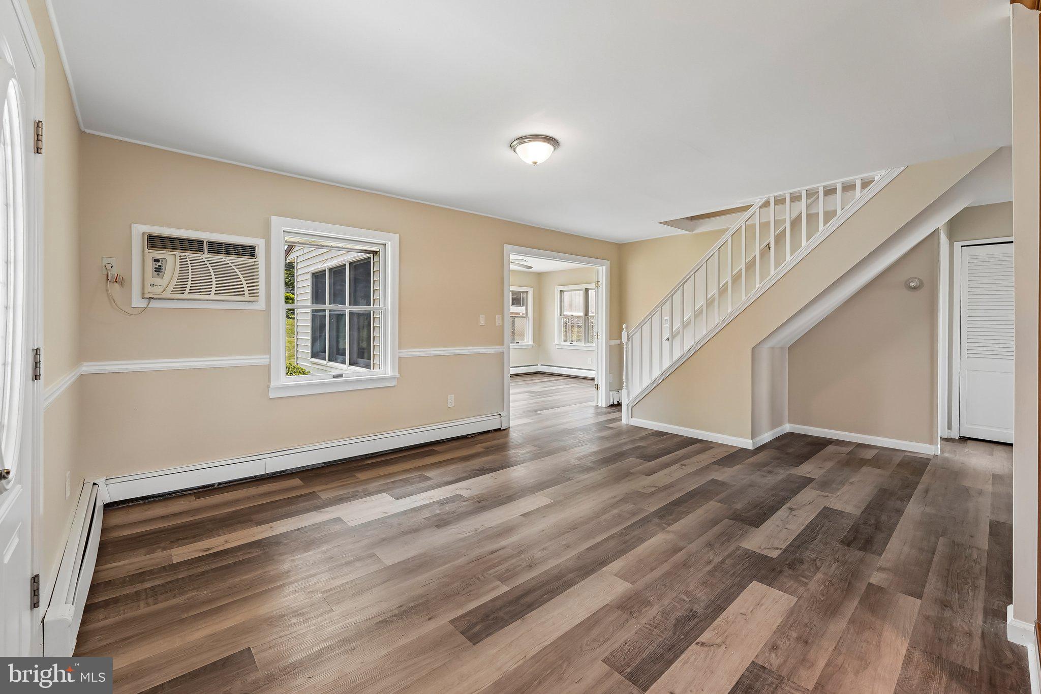 RED CEDAR HILL - Residential