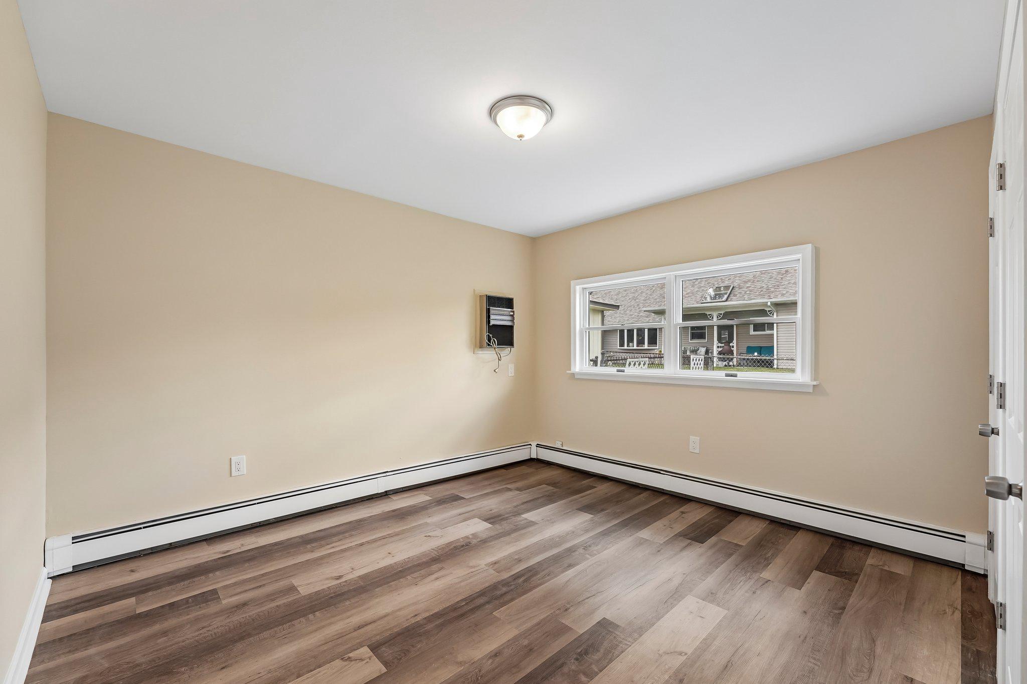 RED CEDAR HILL - Residential