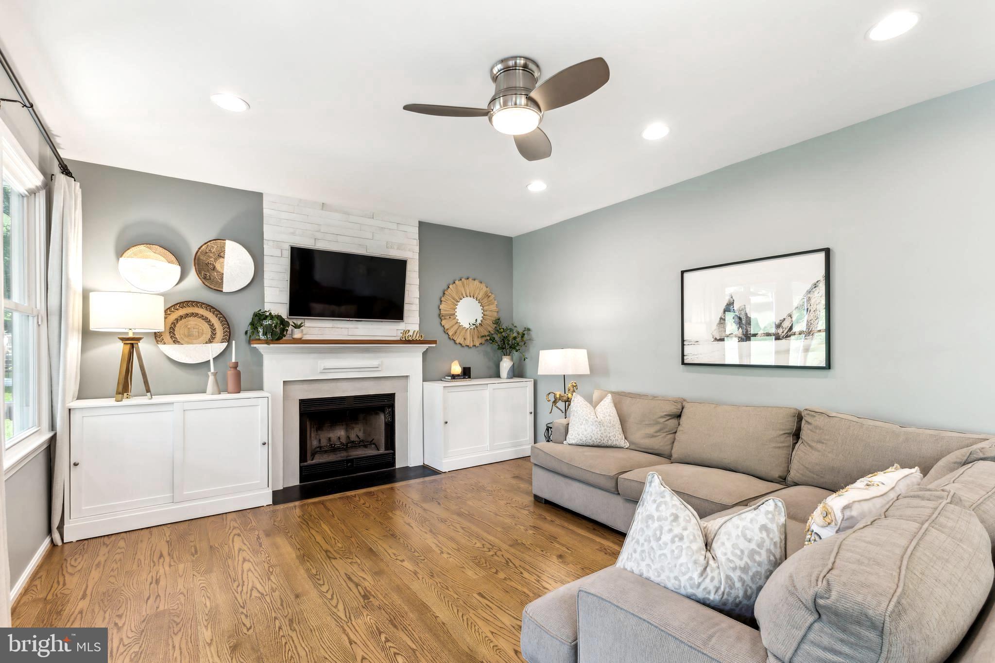 NEWPORT ESTATES - Residential