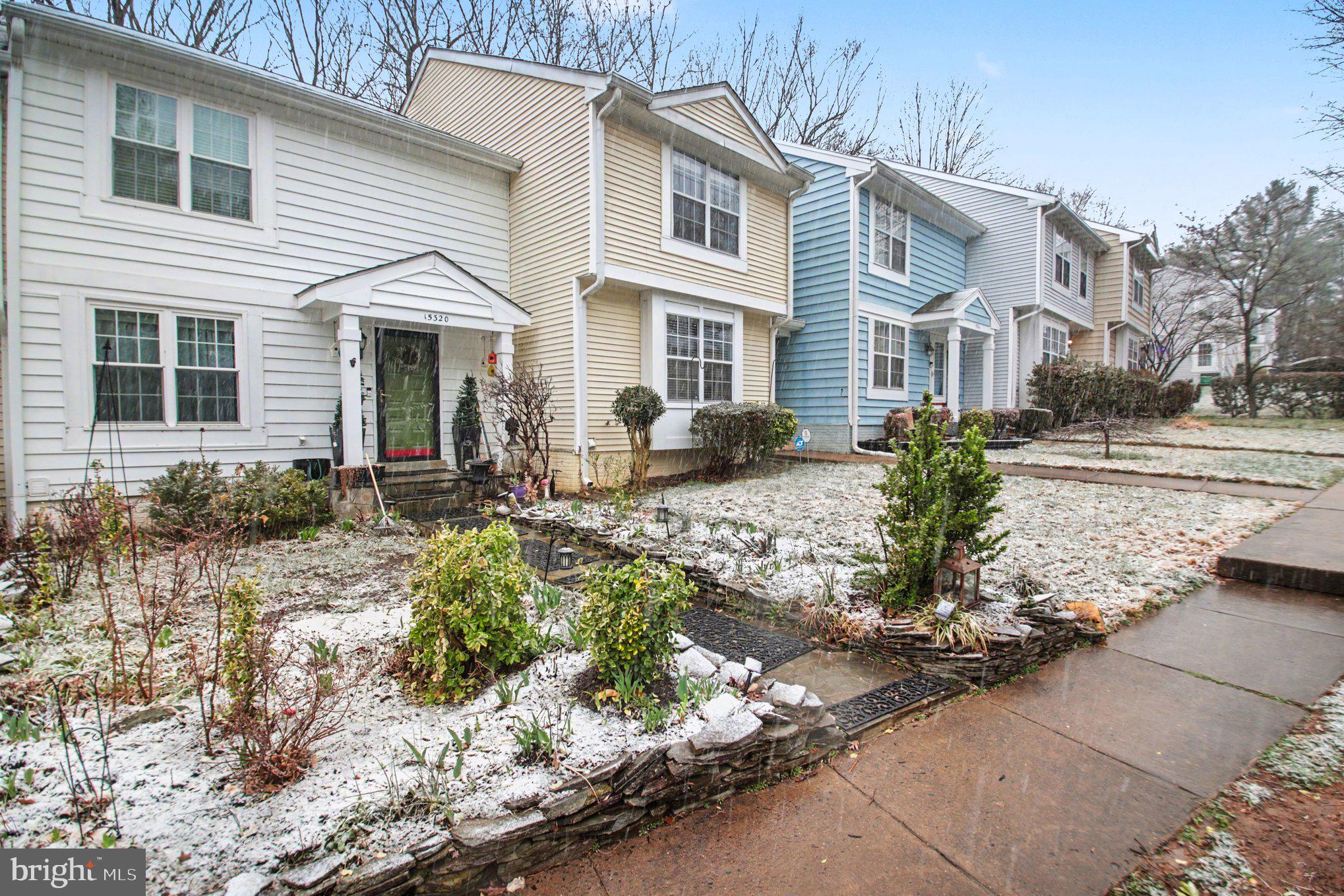 MONTCLAIR WATERS EDGE - Residential