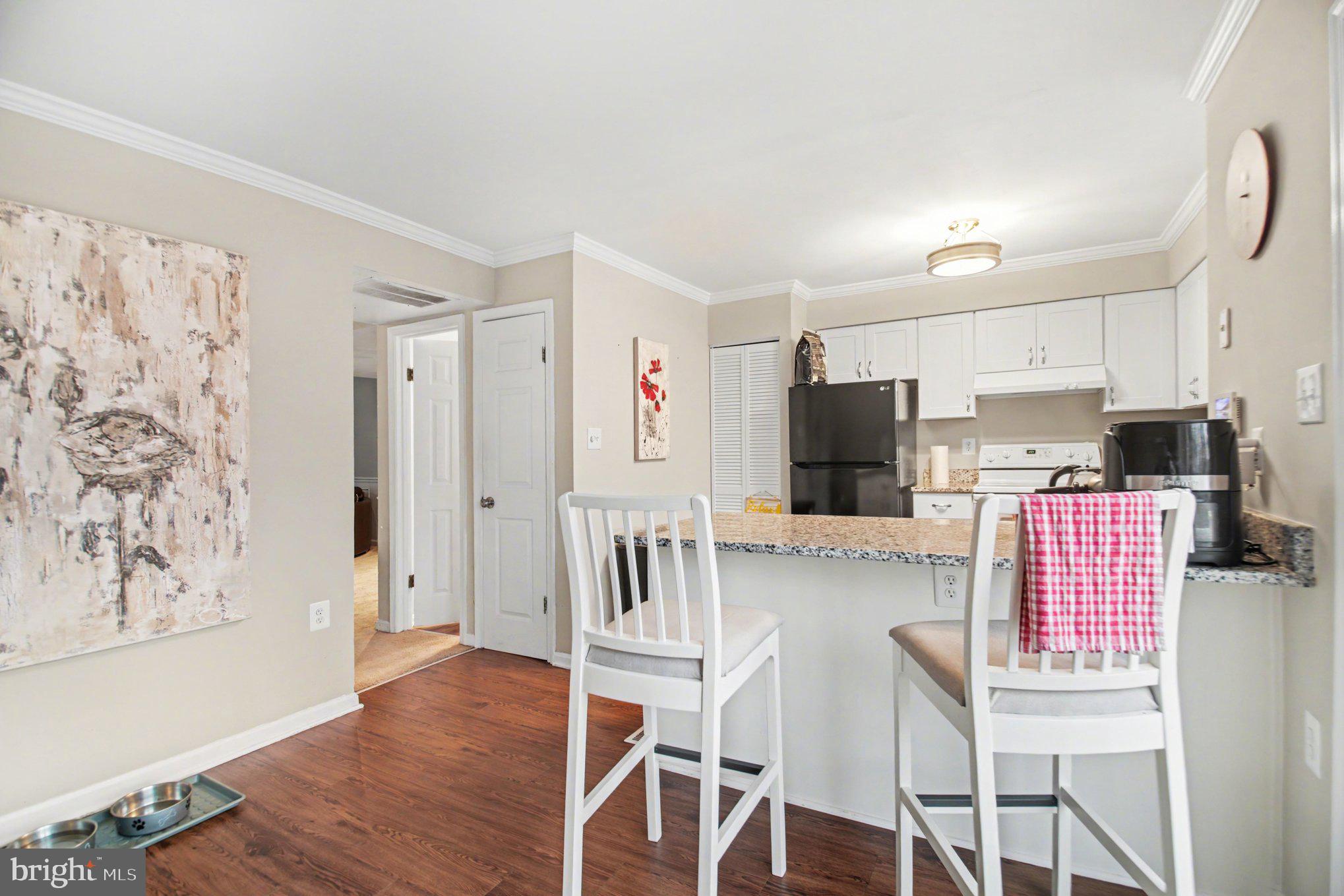 MONTCLAIR WATERS EDGE - Residential