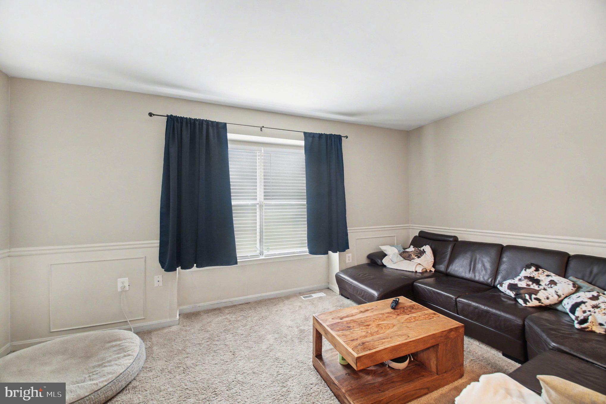 MONTCLAIR WATERS EDGE - Residential