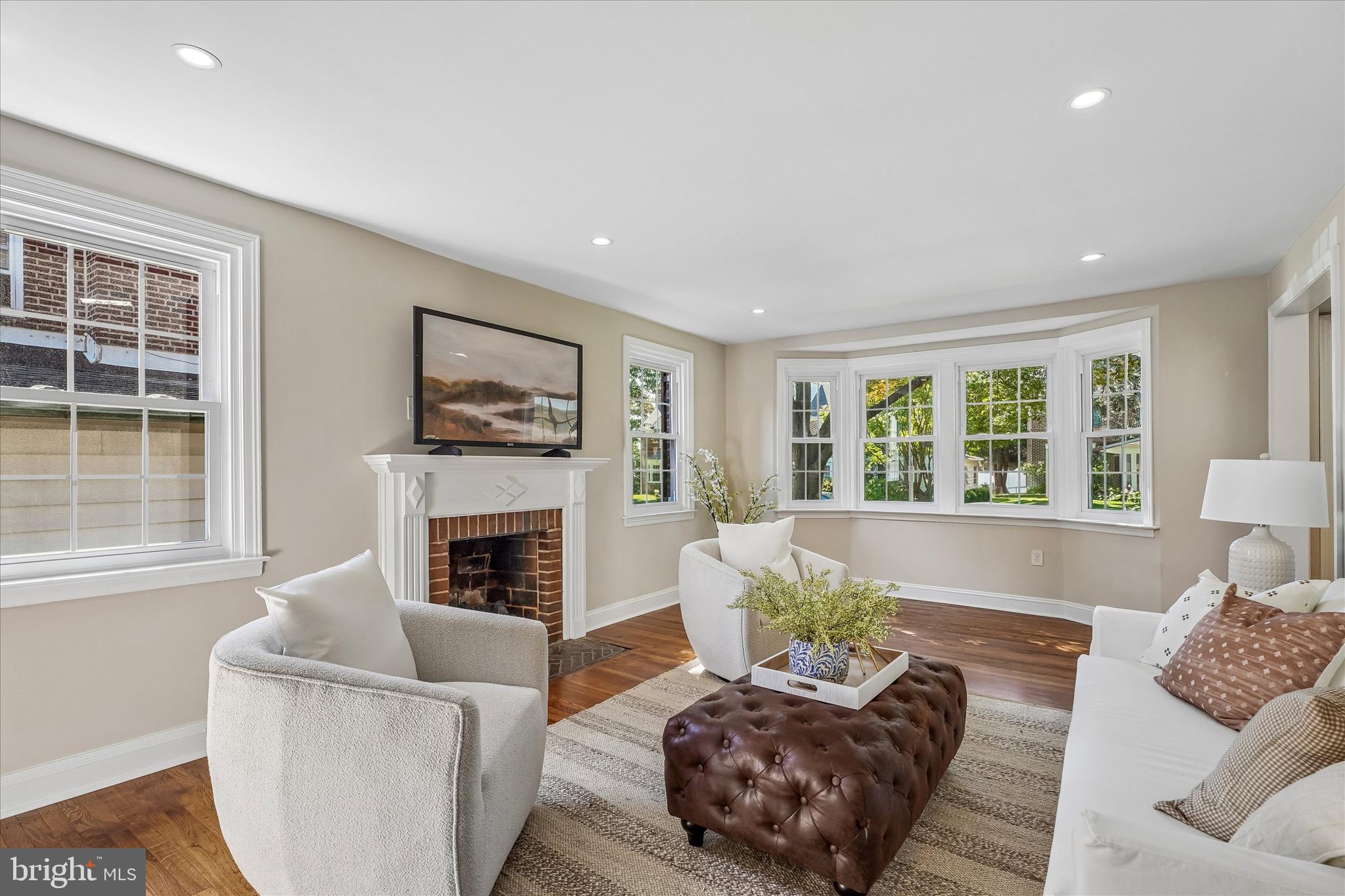 PENN WYNNE - Residential