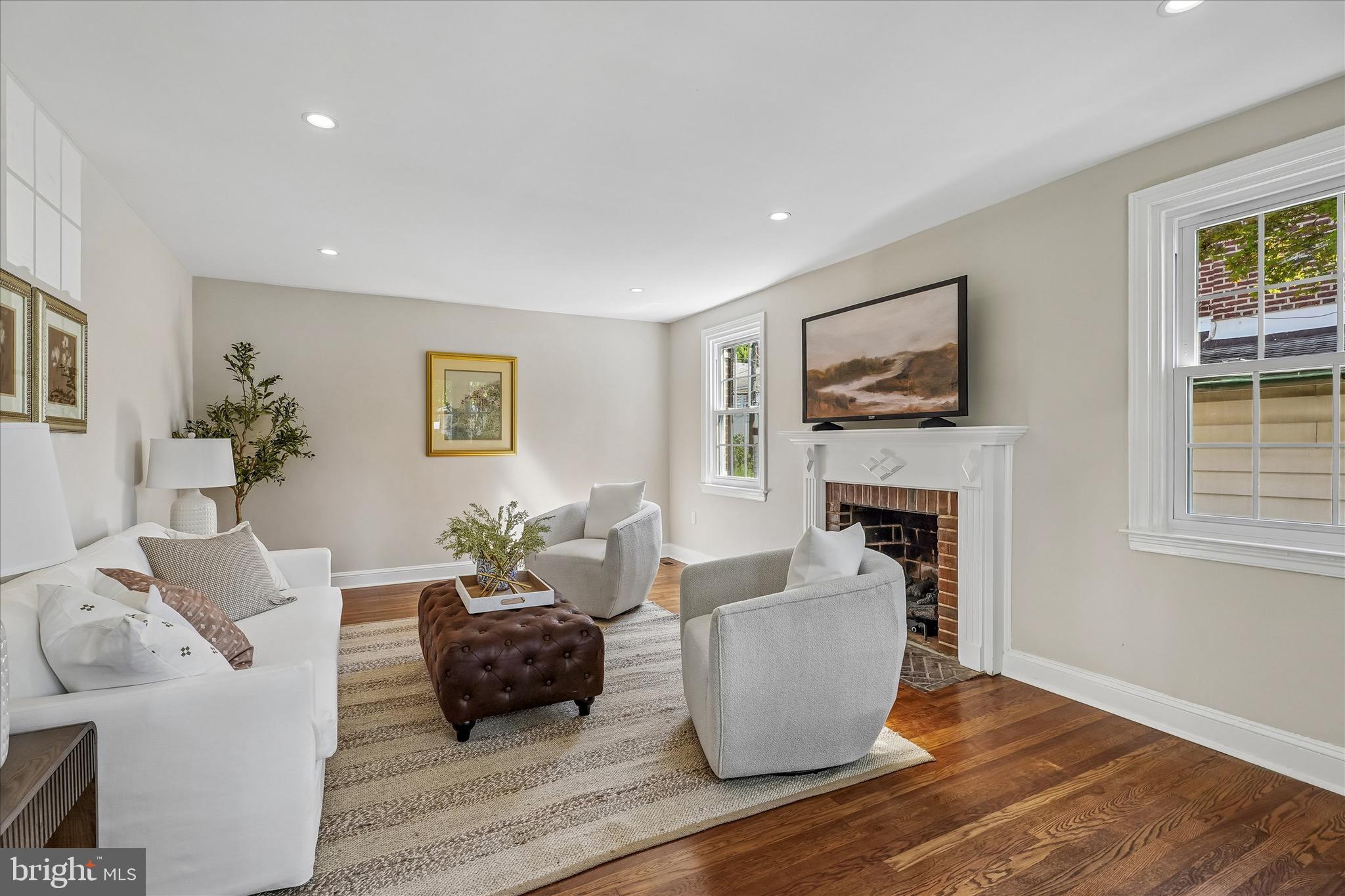 PENN WYNNE - Residential