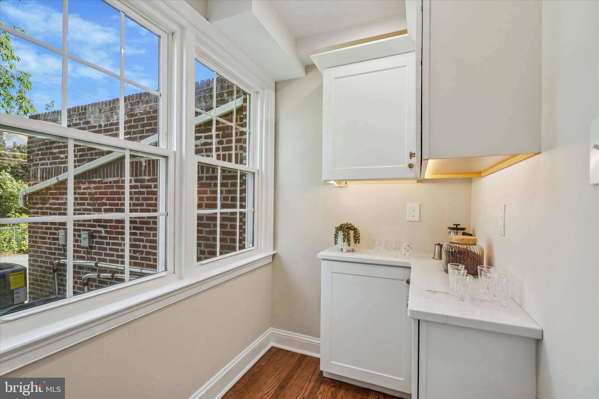 PENN WYNNE - Residential