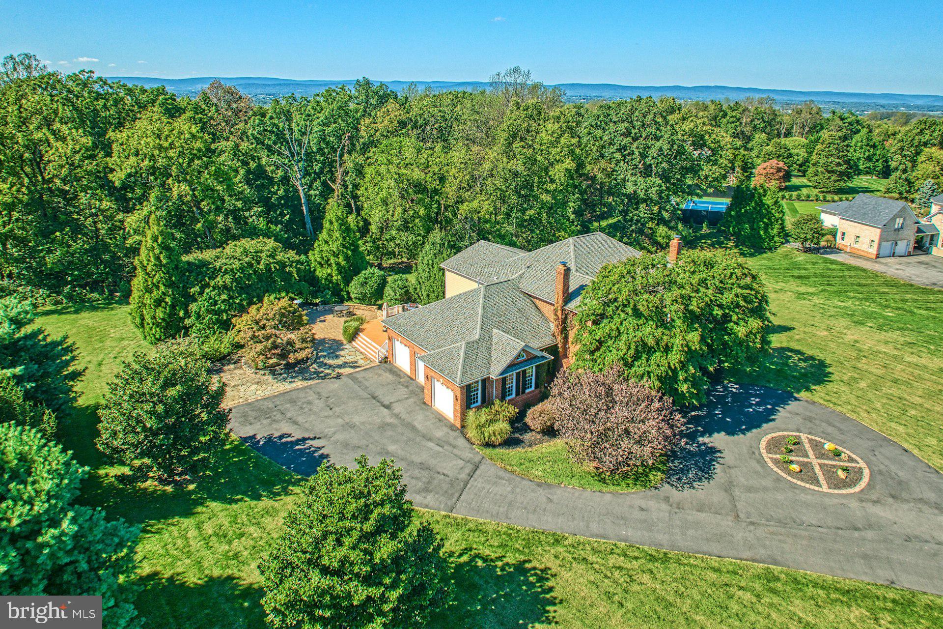 BEACON HILL - Residential