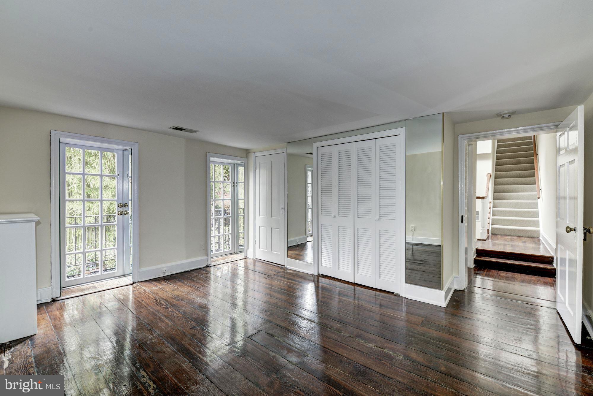 GEORGETOWN - Residential