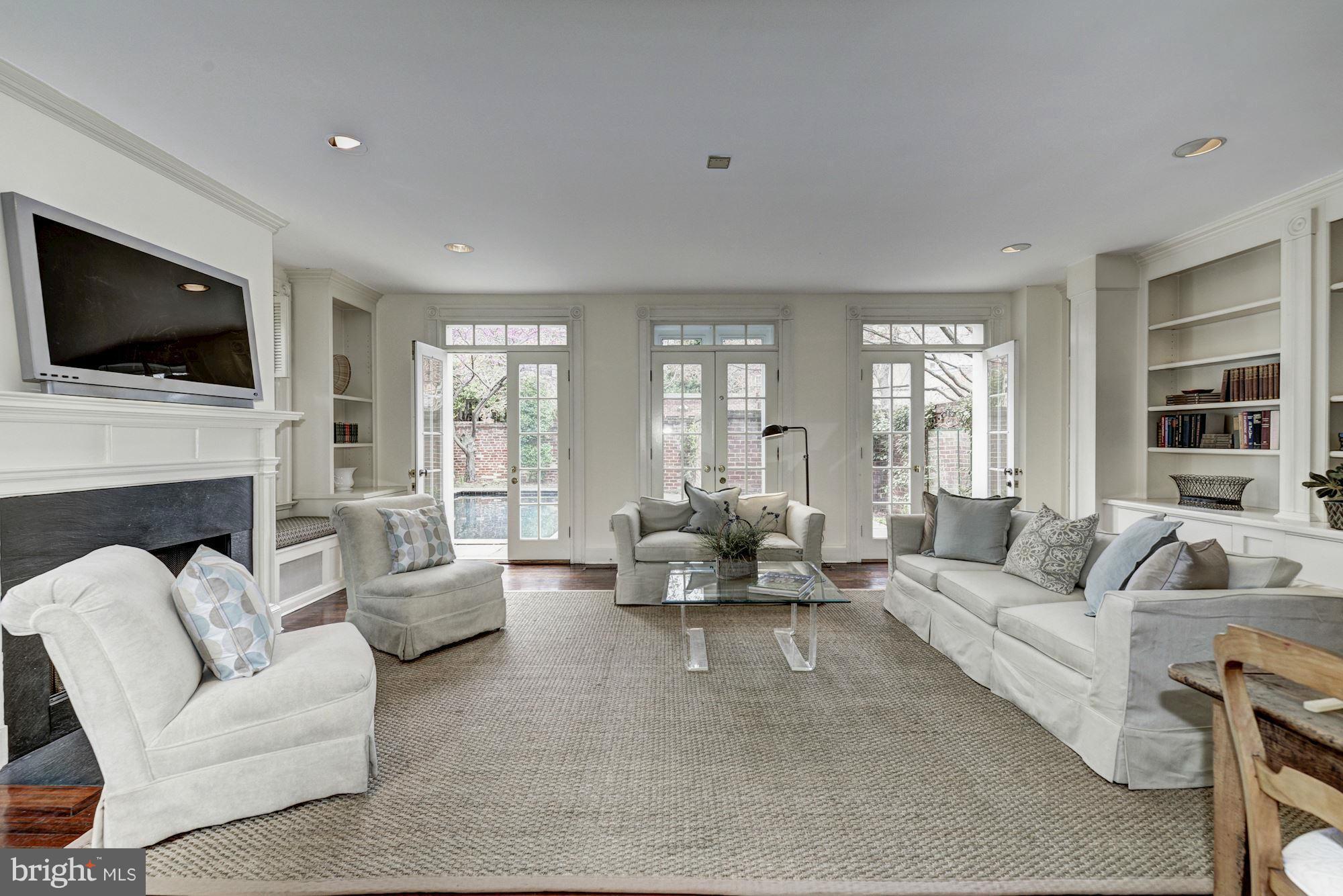 GEORGETOWN - Residential