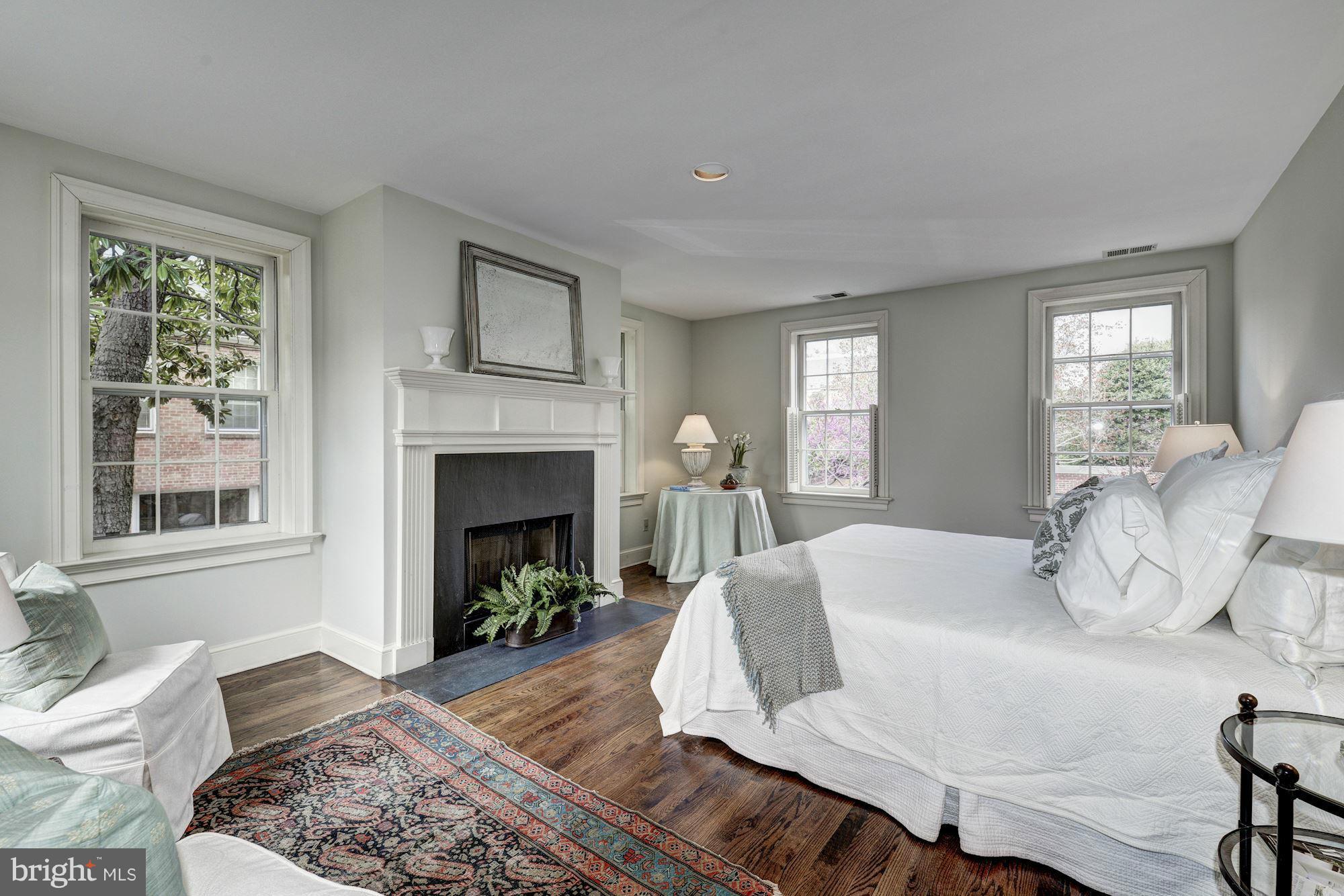GEORGETOWN - Residential