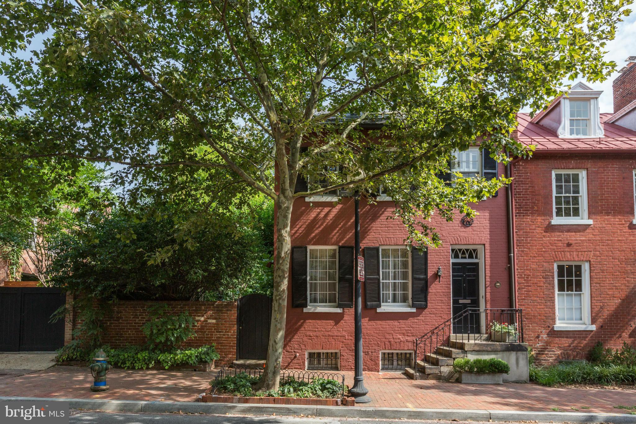 GEORGETOWN - Residential