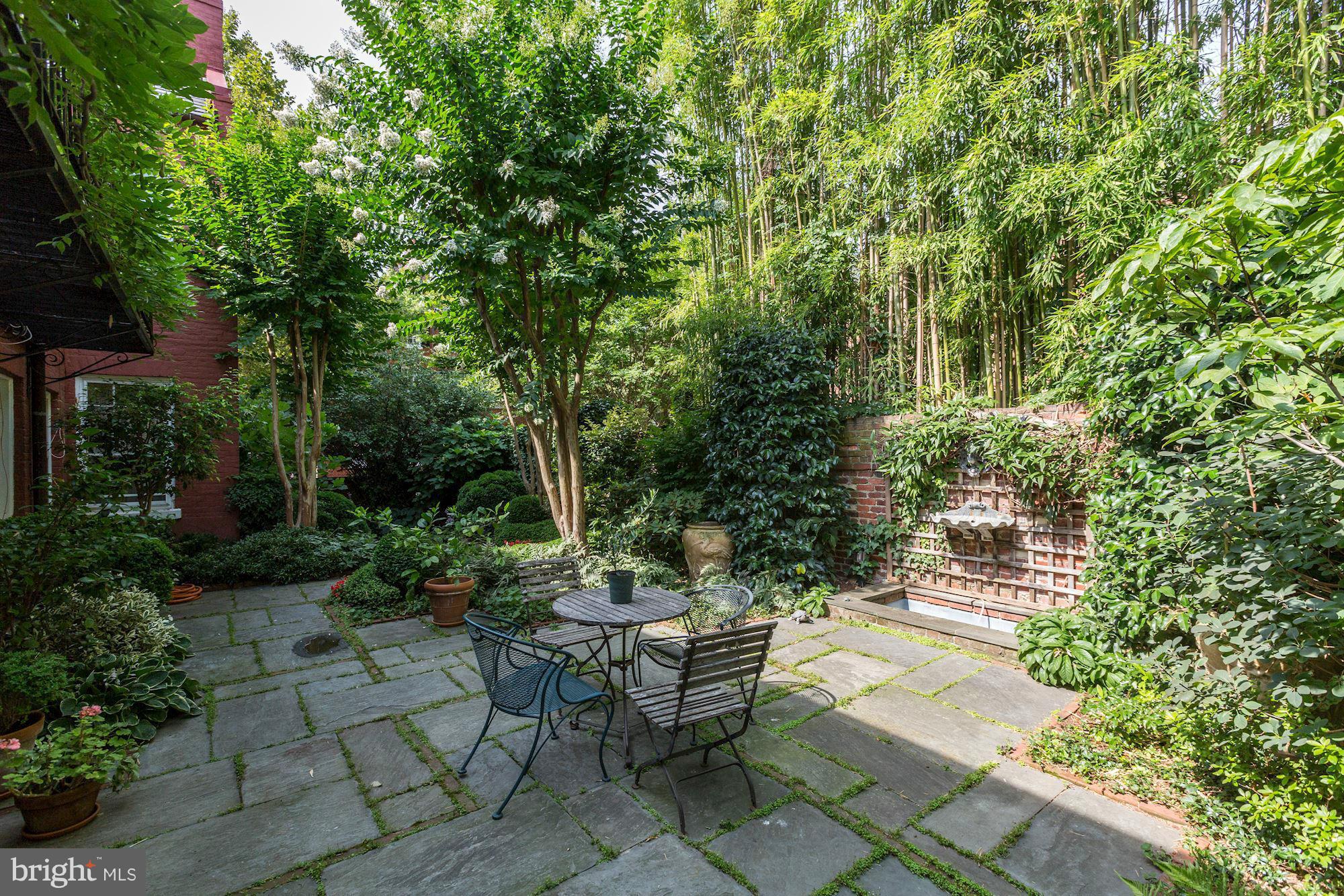 GEORGETOWN - Residential