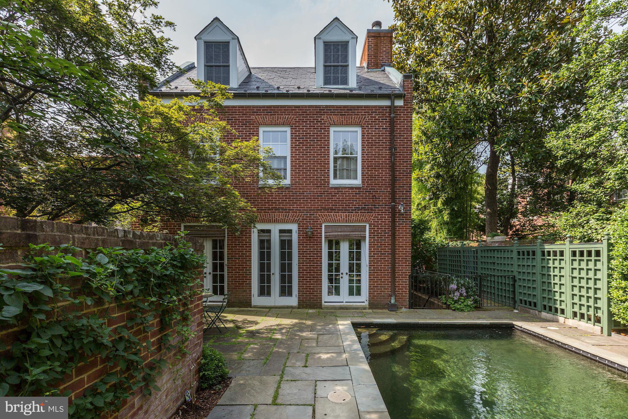 GEORGETOWN - Residential
