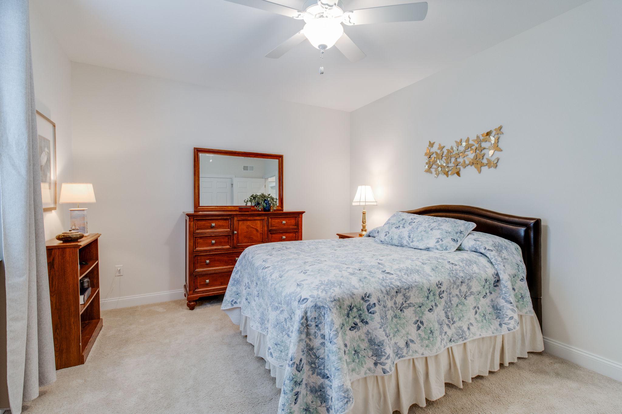 HOME TOWNE SQUARE - Residential