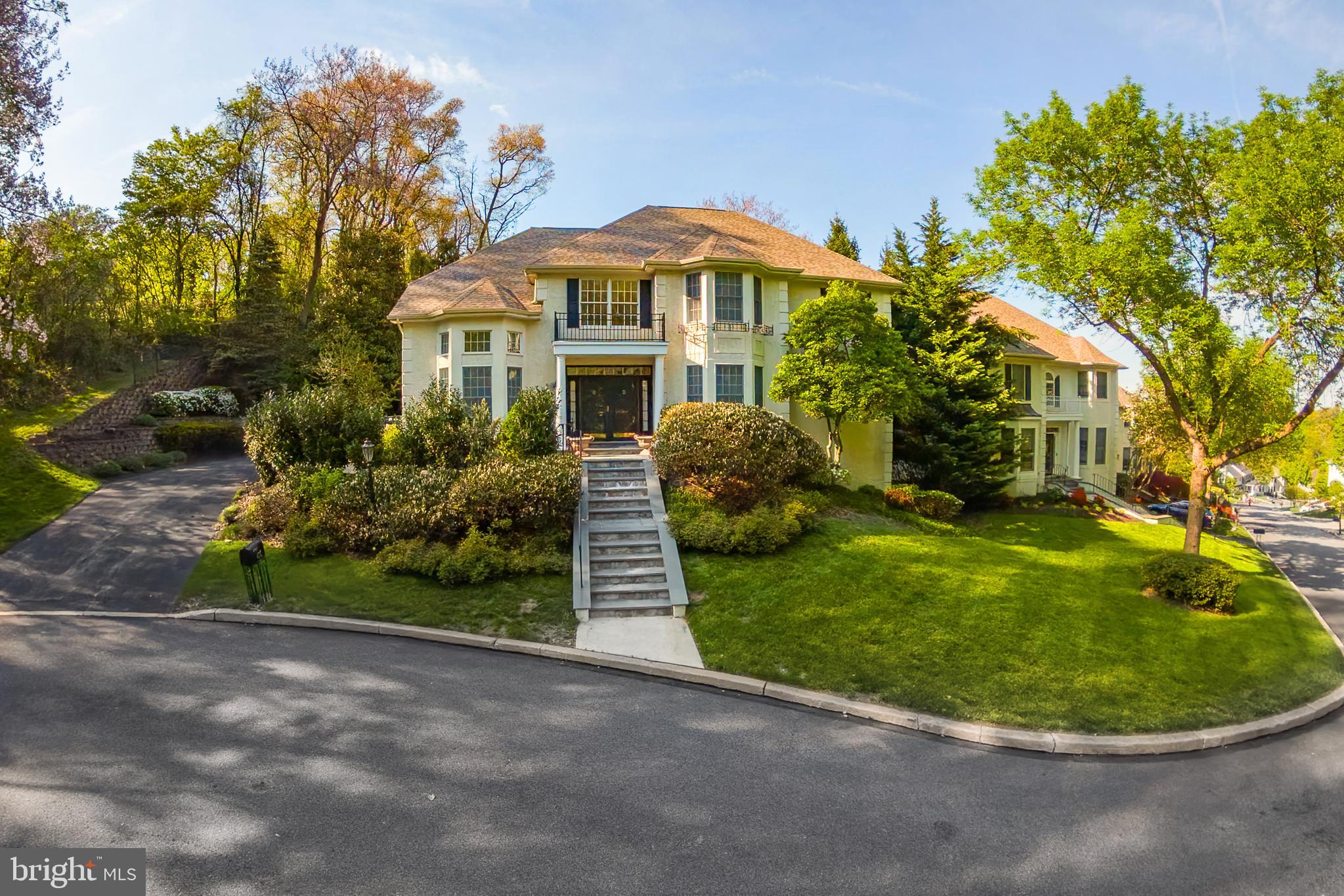 MERION HILL - Residential