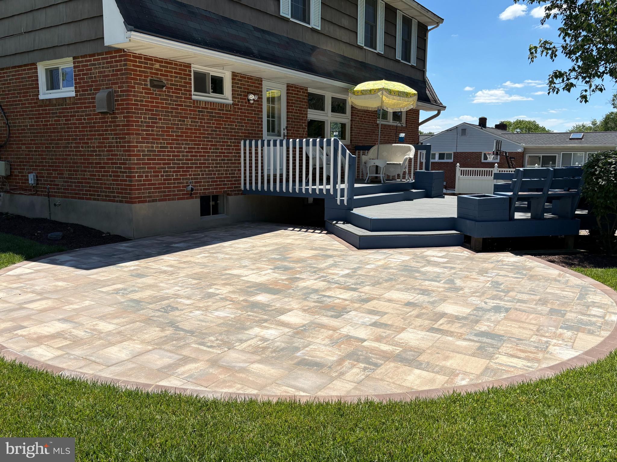 PLEASANT BROOK - Residential