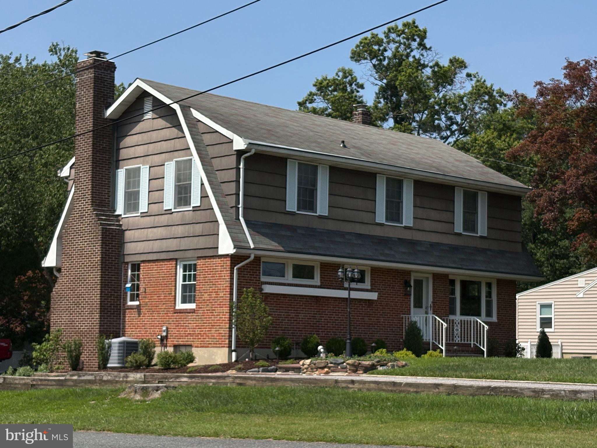 PLEASANT BROOK - Residential