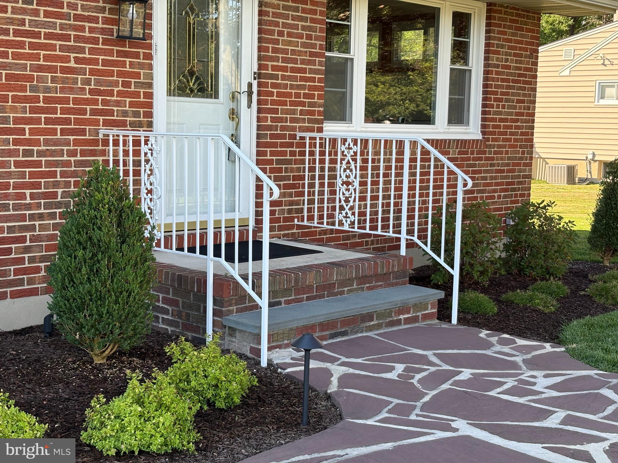 PLEASANT BROOK - Residential