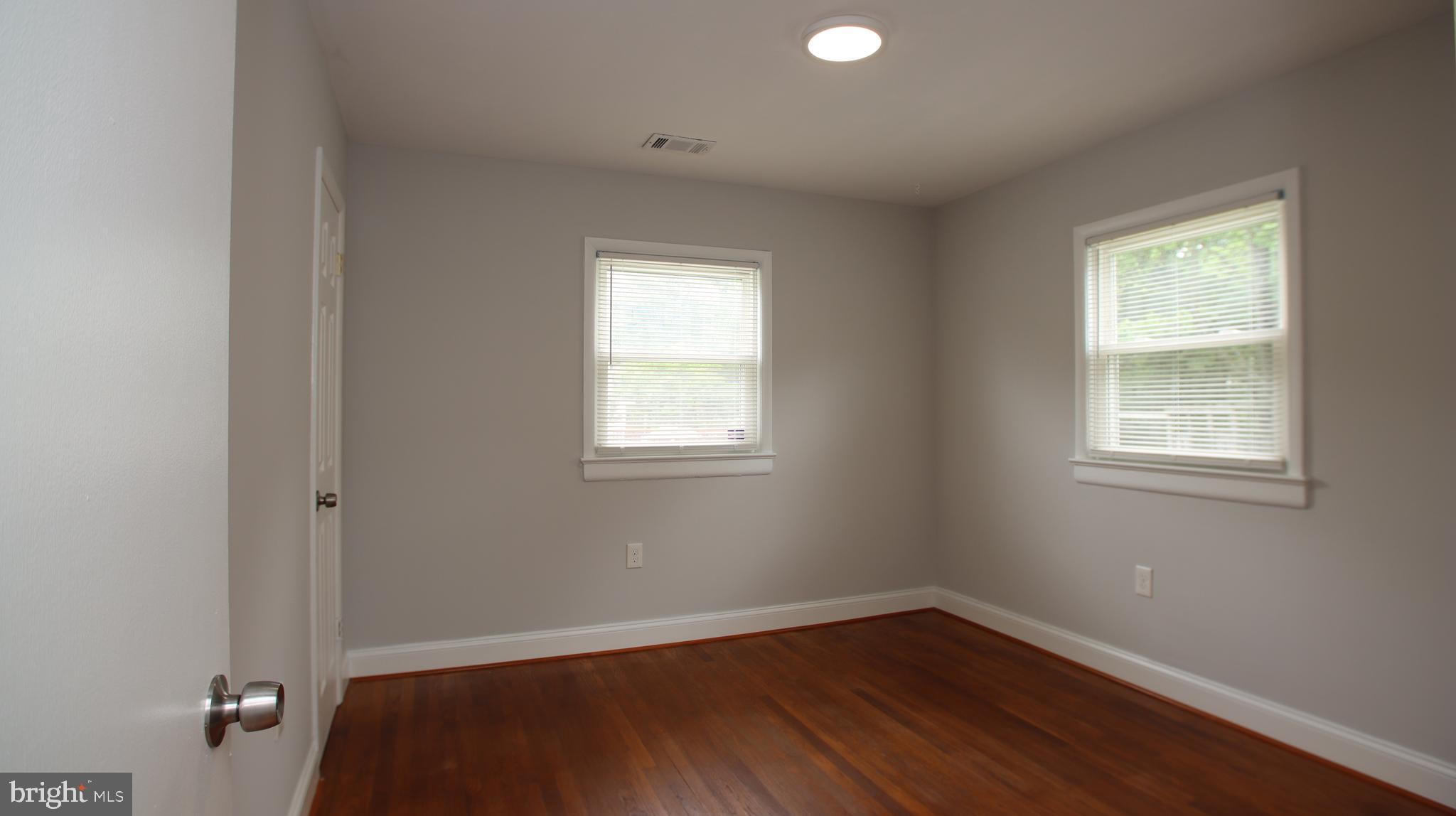 OAKHURST - Residential