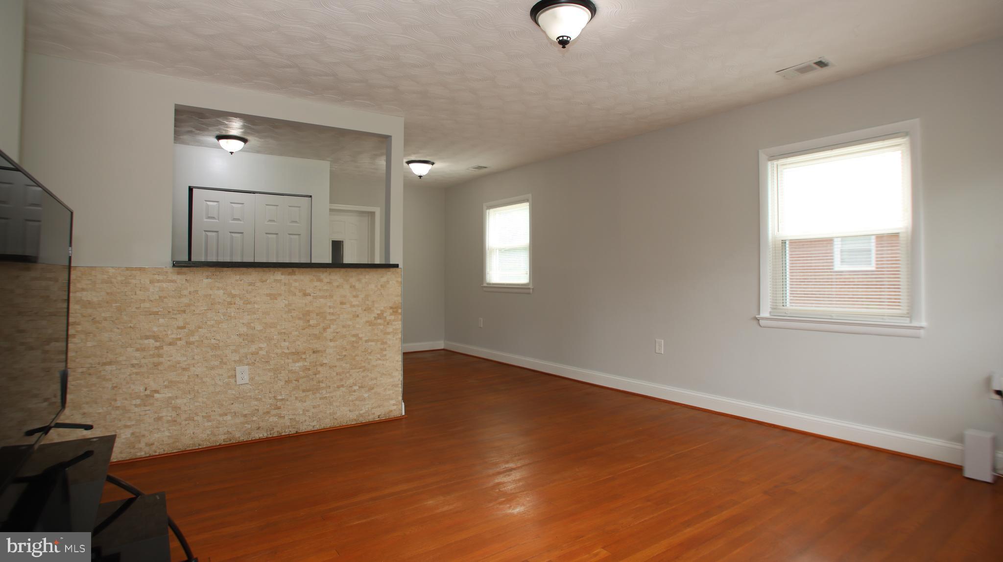 OAKHURST - Residential
