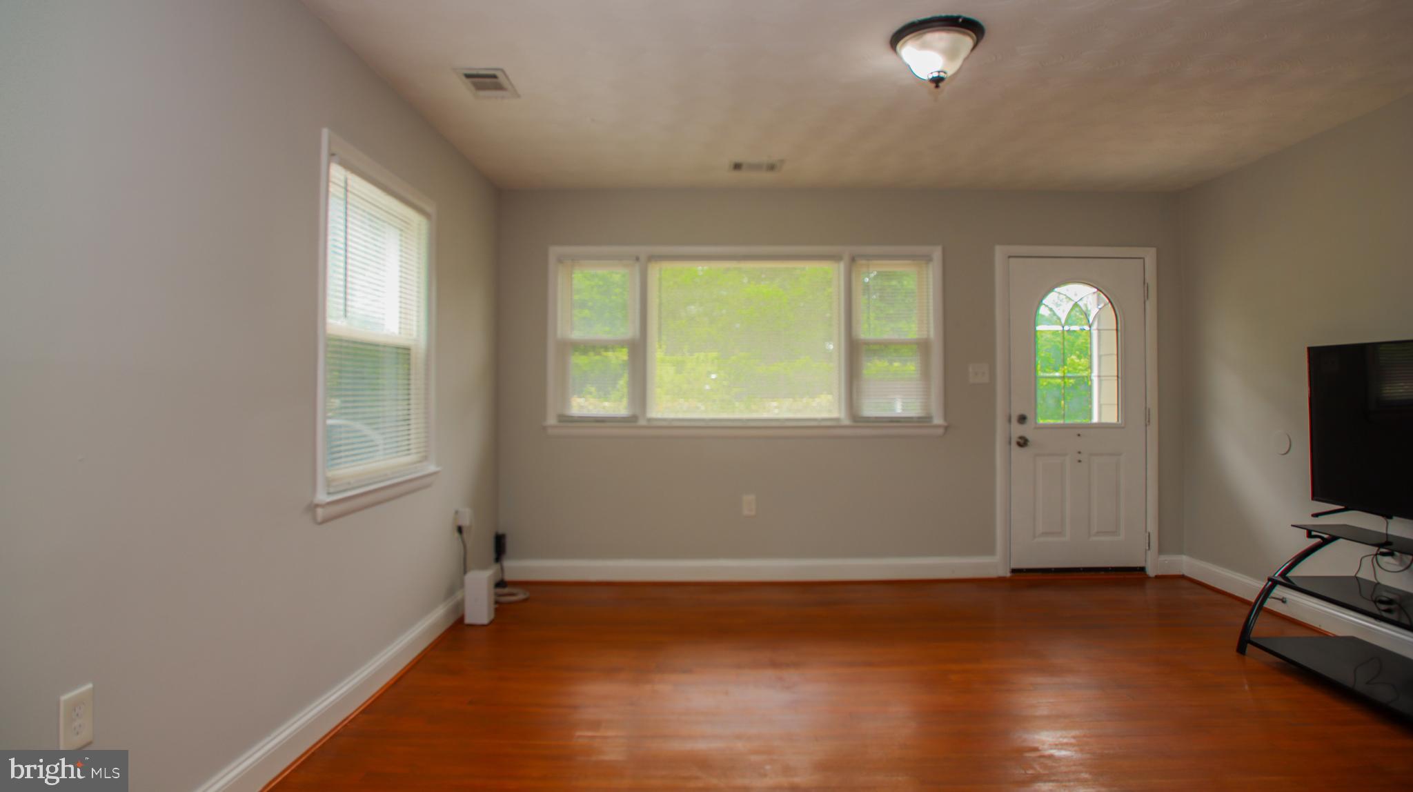 OAKHURST - Residential