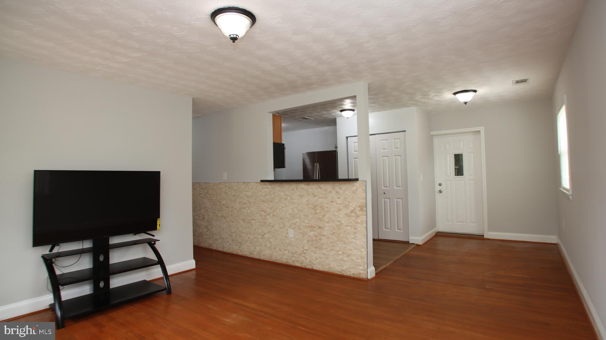 OAKHURST - Residential