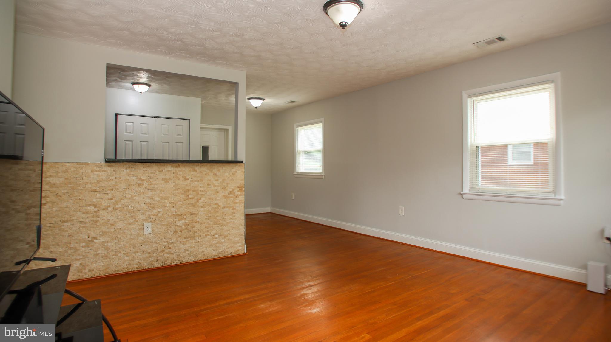 OAKHURST - Residential