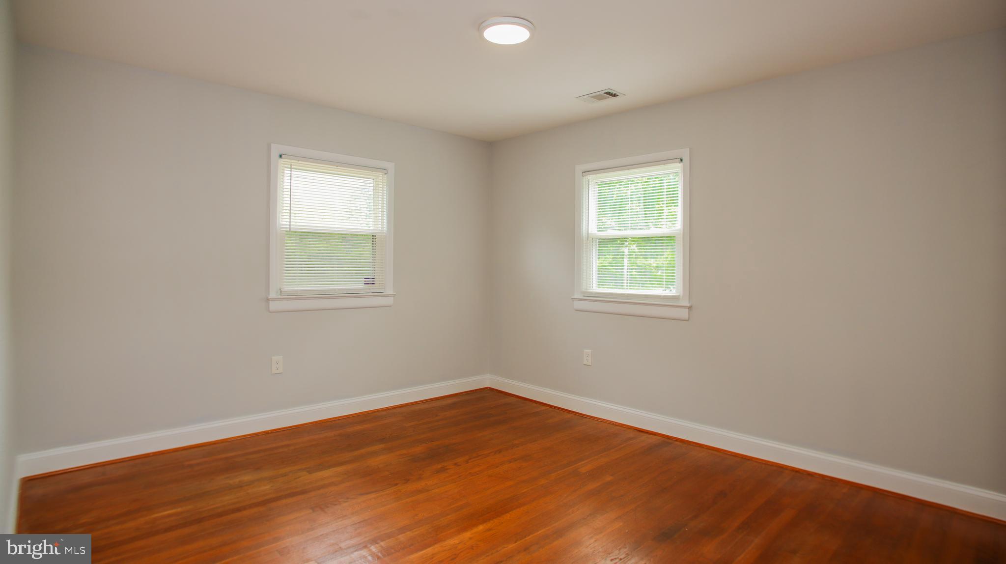 OAKHURST - Residential