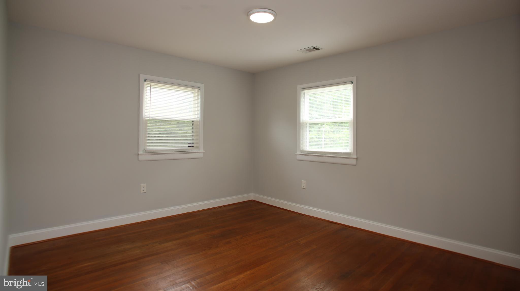 OAKHURST - Residential