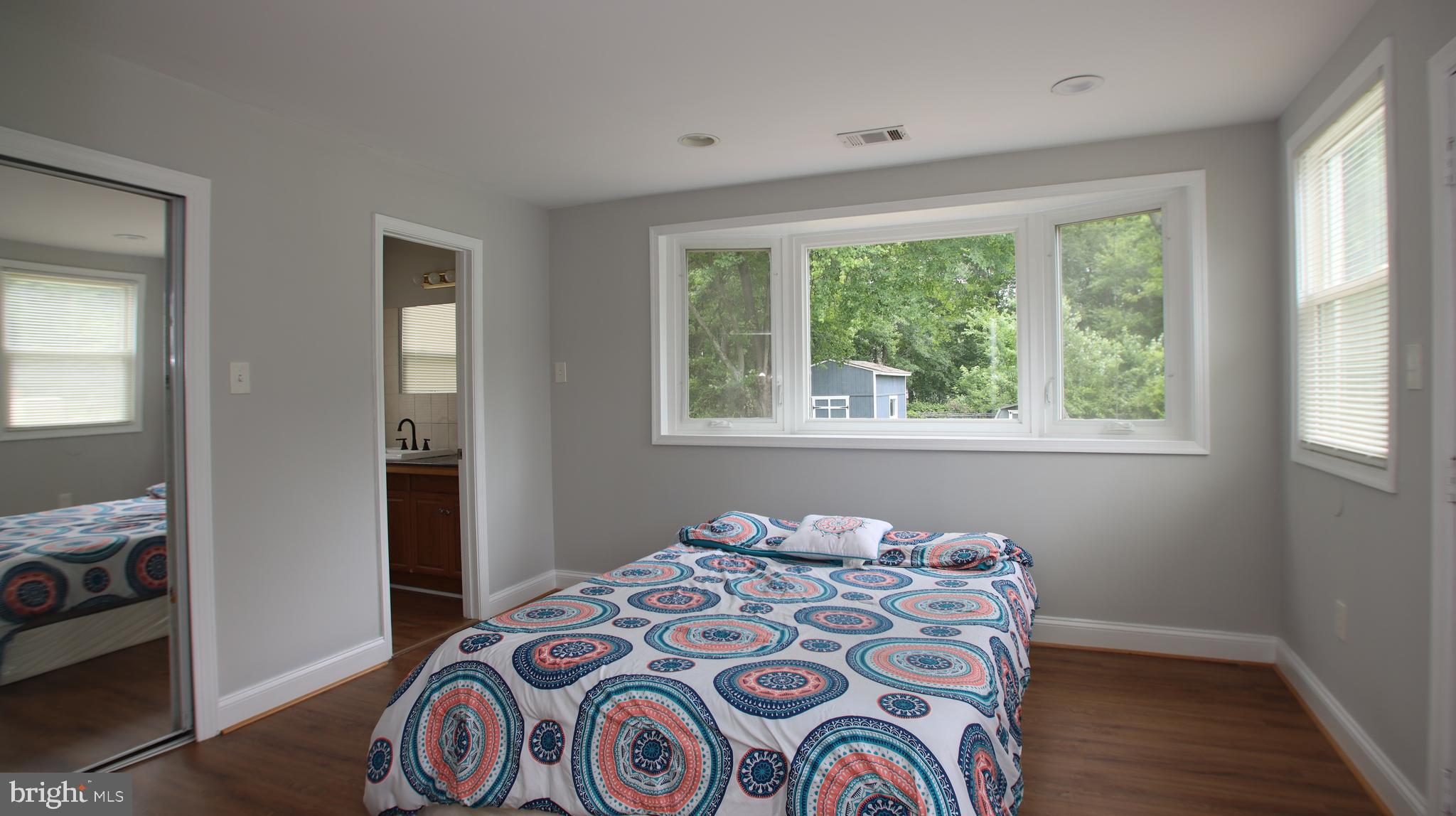 OAKHURST - Residential