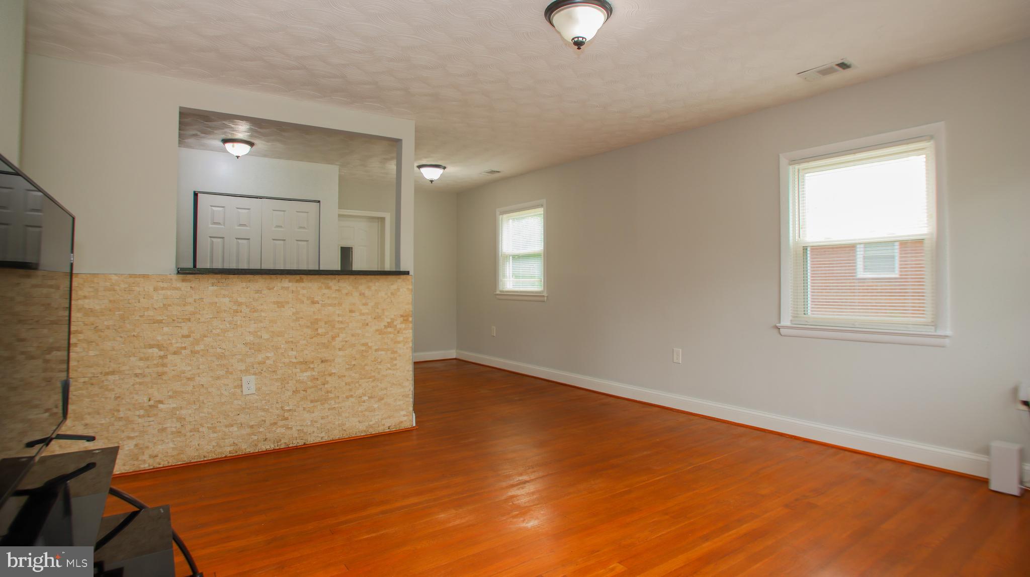 OAKHURST - Residential