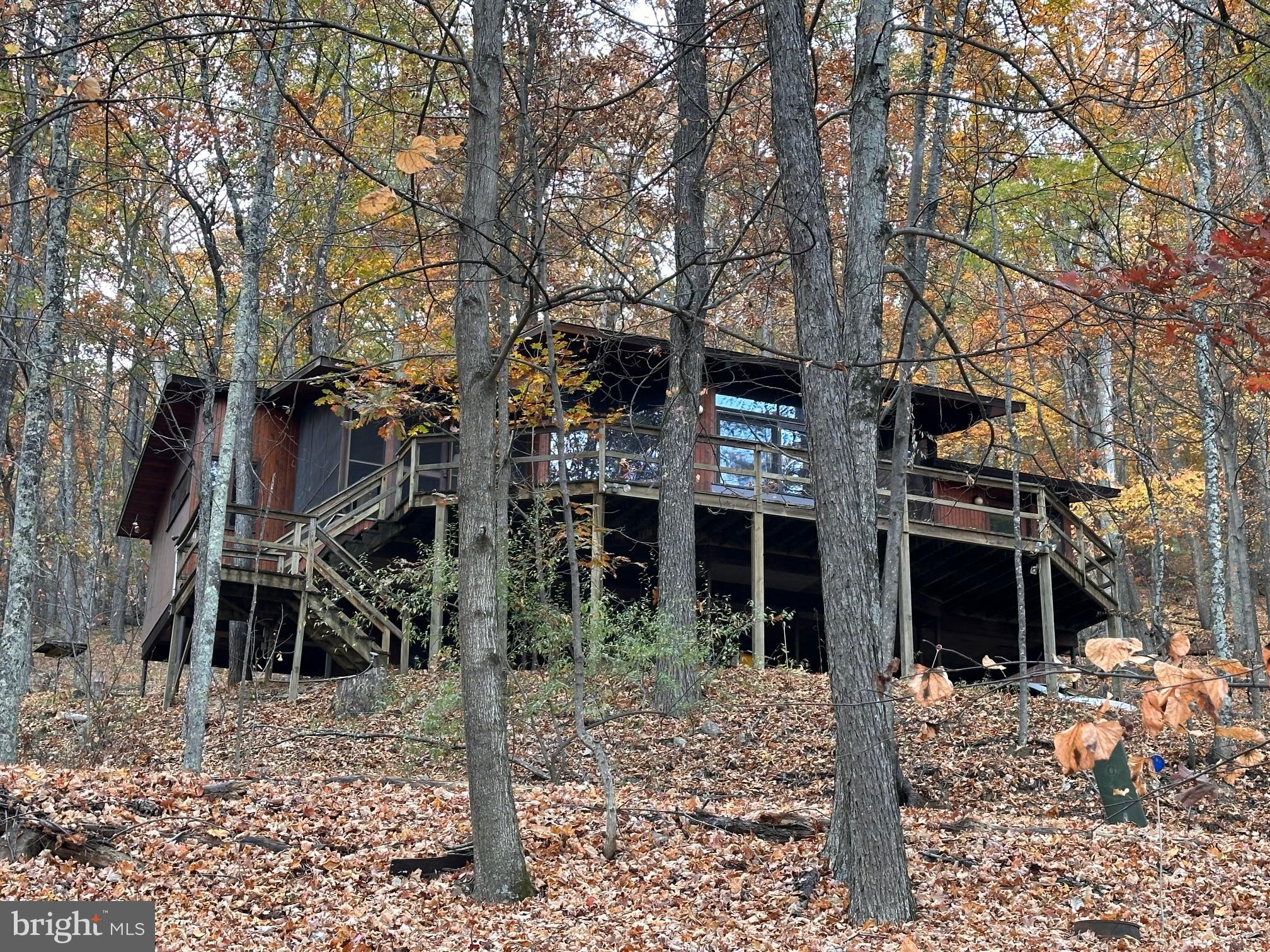 COOLFONT MOUNTAINSIDE - Residential