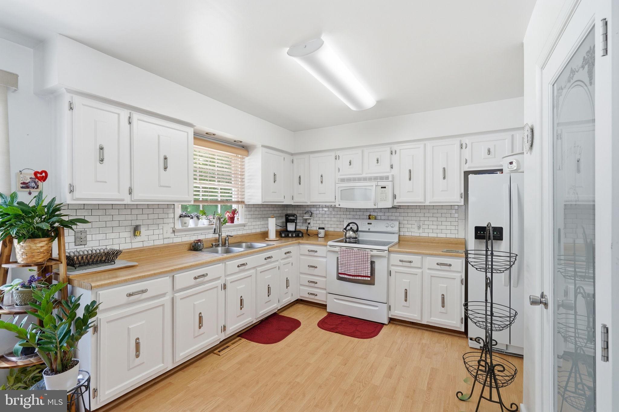 PT OF GEORGE S ROBINSON - Residential